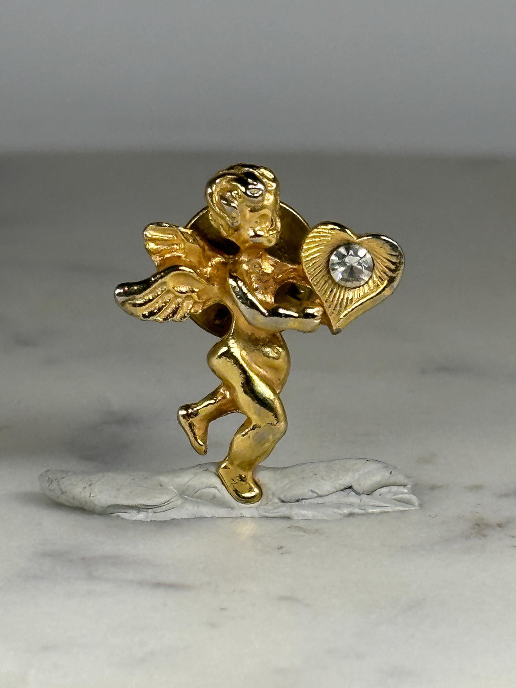 Cherub Angel Heart Pin: Gold Tone with Rhinestone - Romantic Vintage Accessory