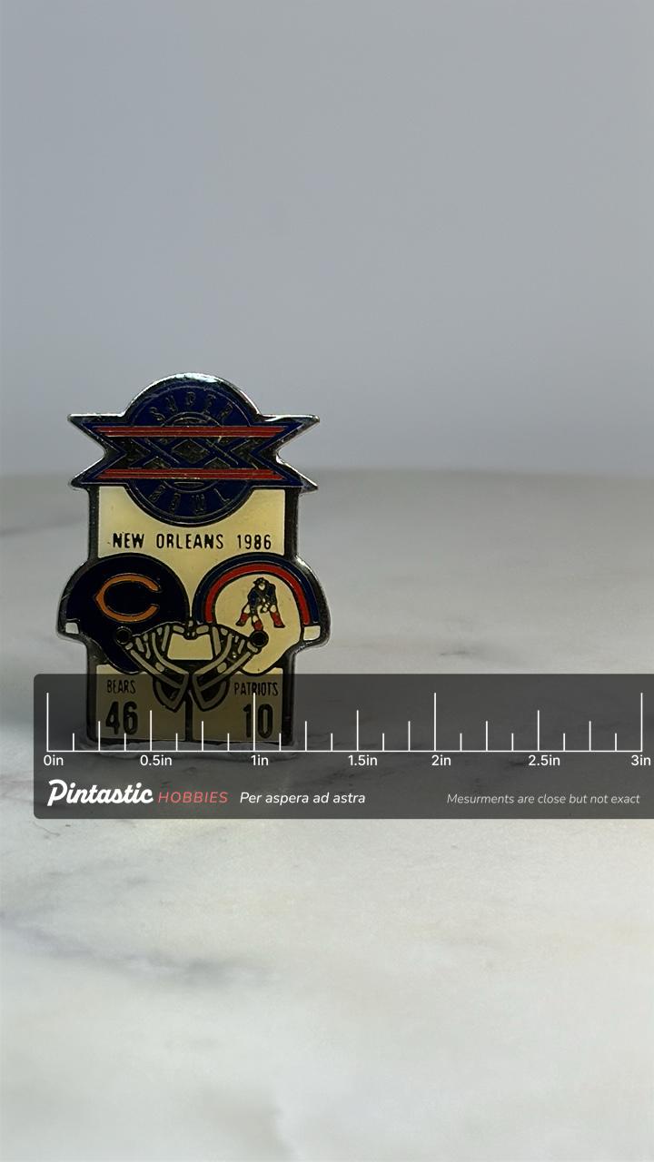 Super bowl xx football pin: enamel helmet design - 1986 sports accessory with ruler overlay for size reference