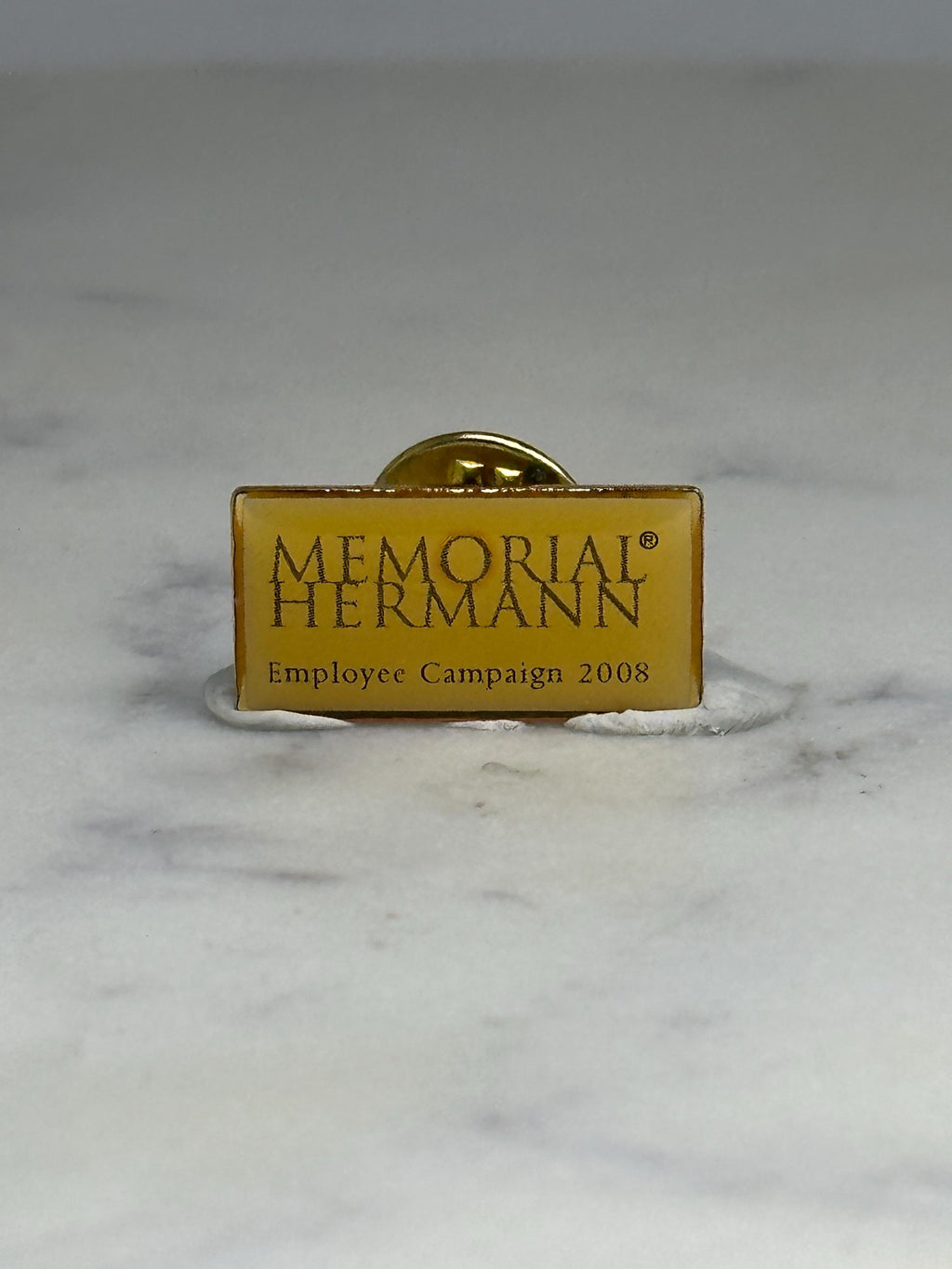 Memorial Hermann Employee Pin: Gold Tone Rectangle - 2008 Career Accessory