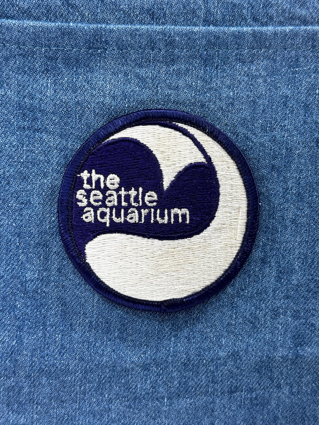 Seattle Aquarium Collectable Patch: Sew-On Navy/White - Retro Travel Accessory