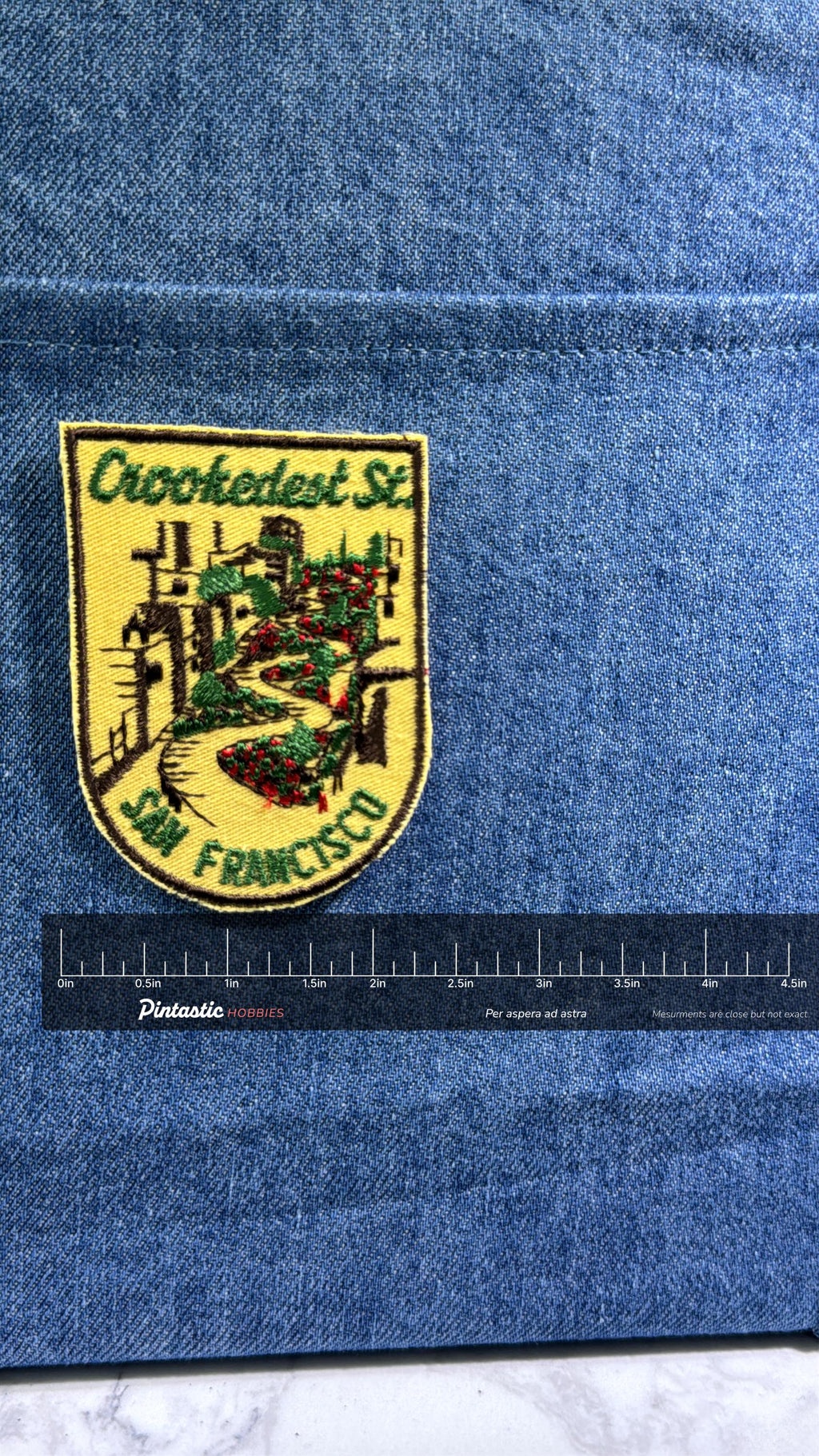 Crookedest Street Collectable Patch: Sew-On Yellow Scenic - Vintage Travel Accessory with ruler overlay for size reference