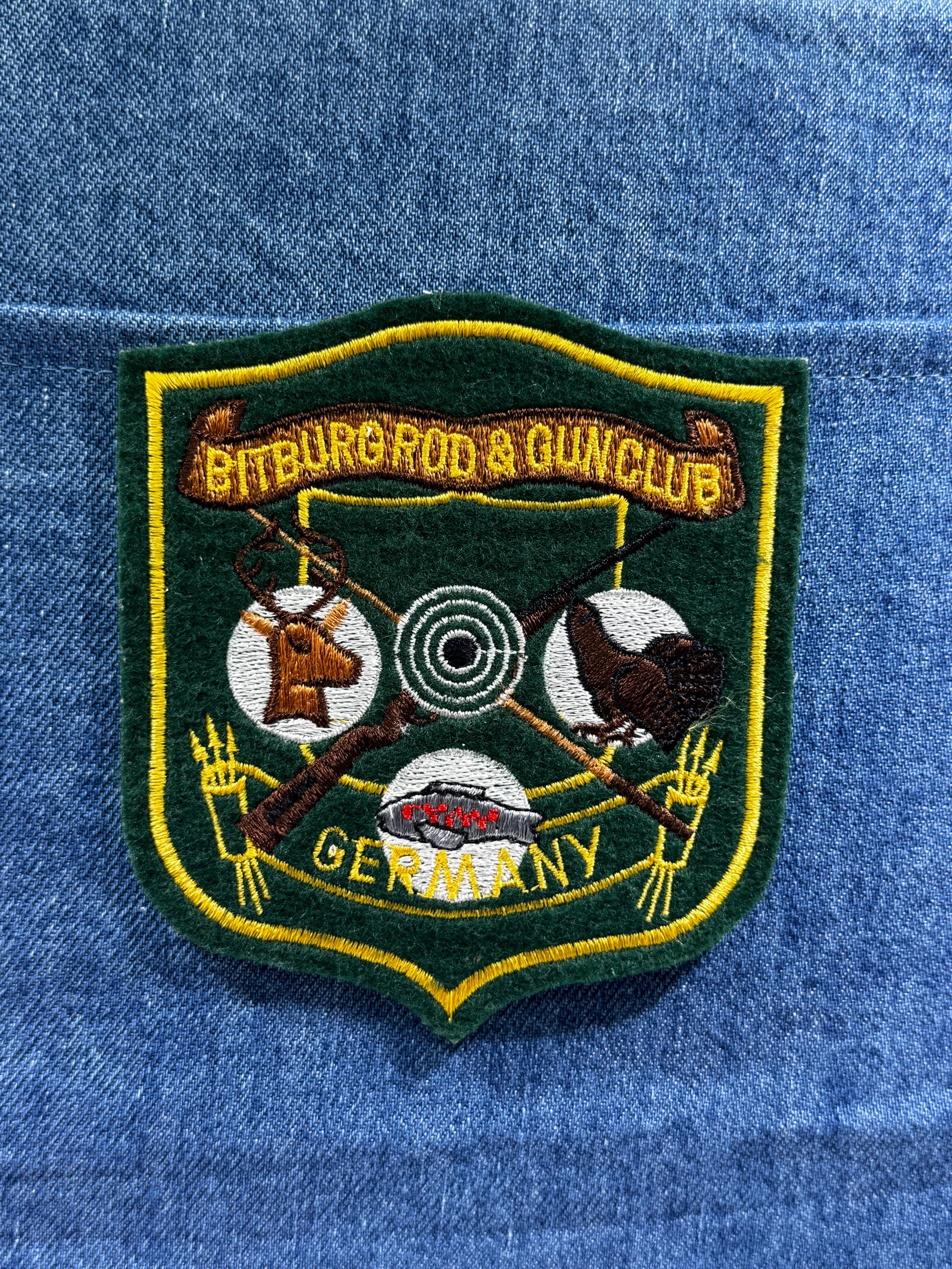 Bitburg Rod & Gun Club Collectable Patch: Sew-On Green Shield - Germany Accessory