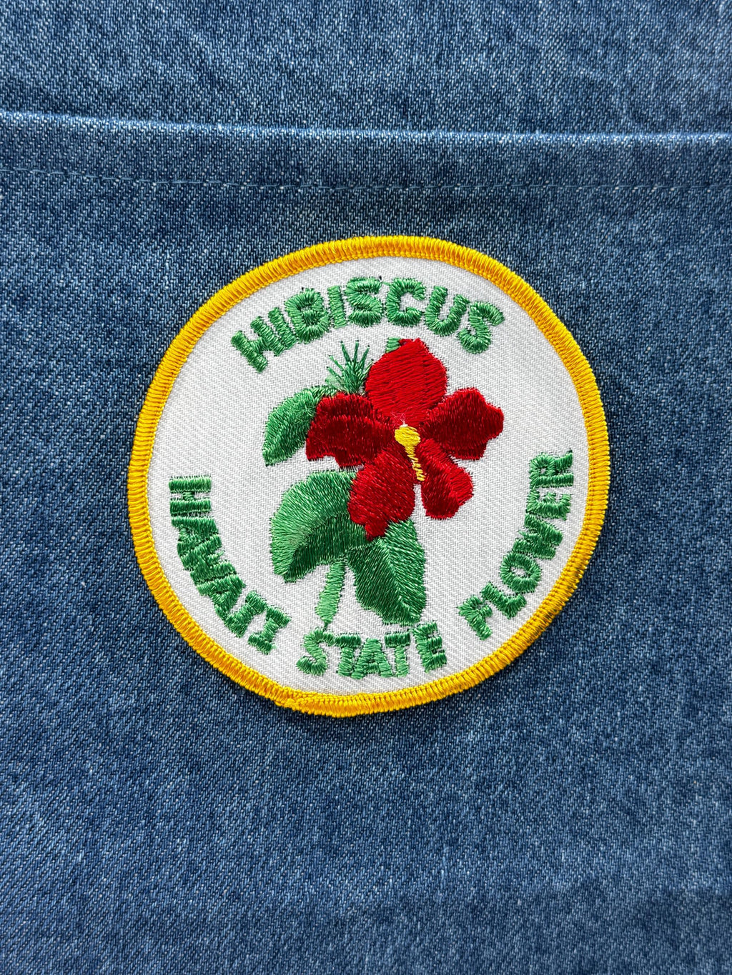 Hibiscus Collectable Patch: Sew-On Round Colorful - Hawaii State Flower