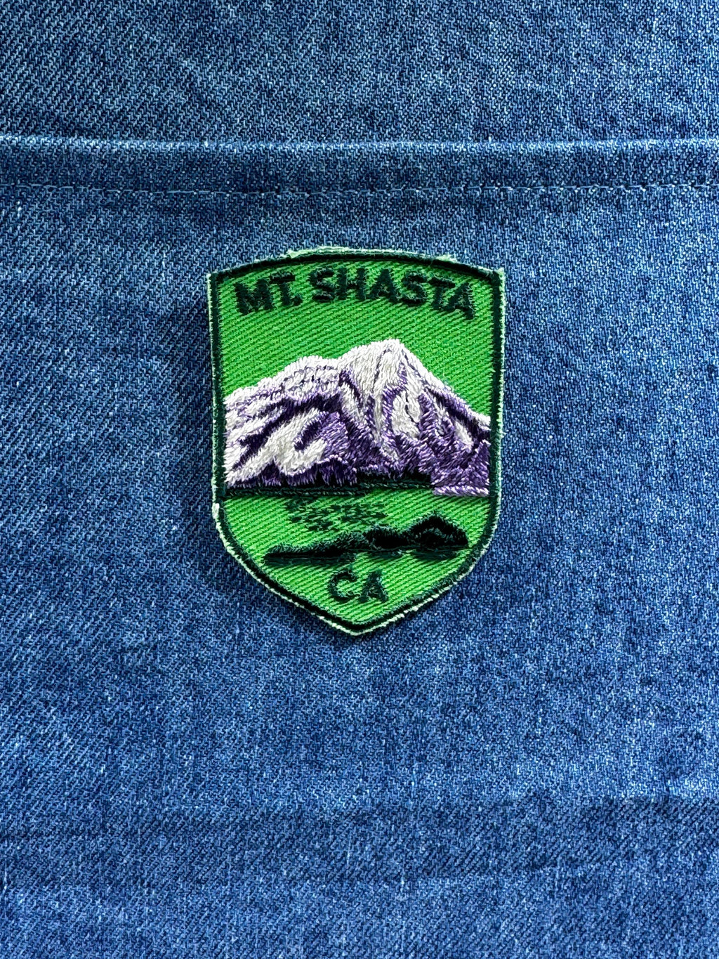 Mt. Shasta Collectable Patch: Sew-On Green Shield - Vintage Travel Accessory