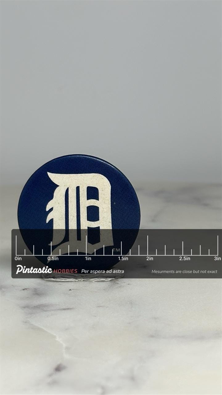 Detroit Tigers Button Pin: Navy & White - Vintage Sports Accessory with ruler overlay for size reference