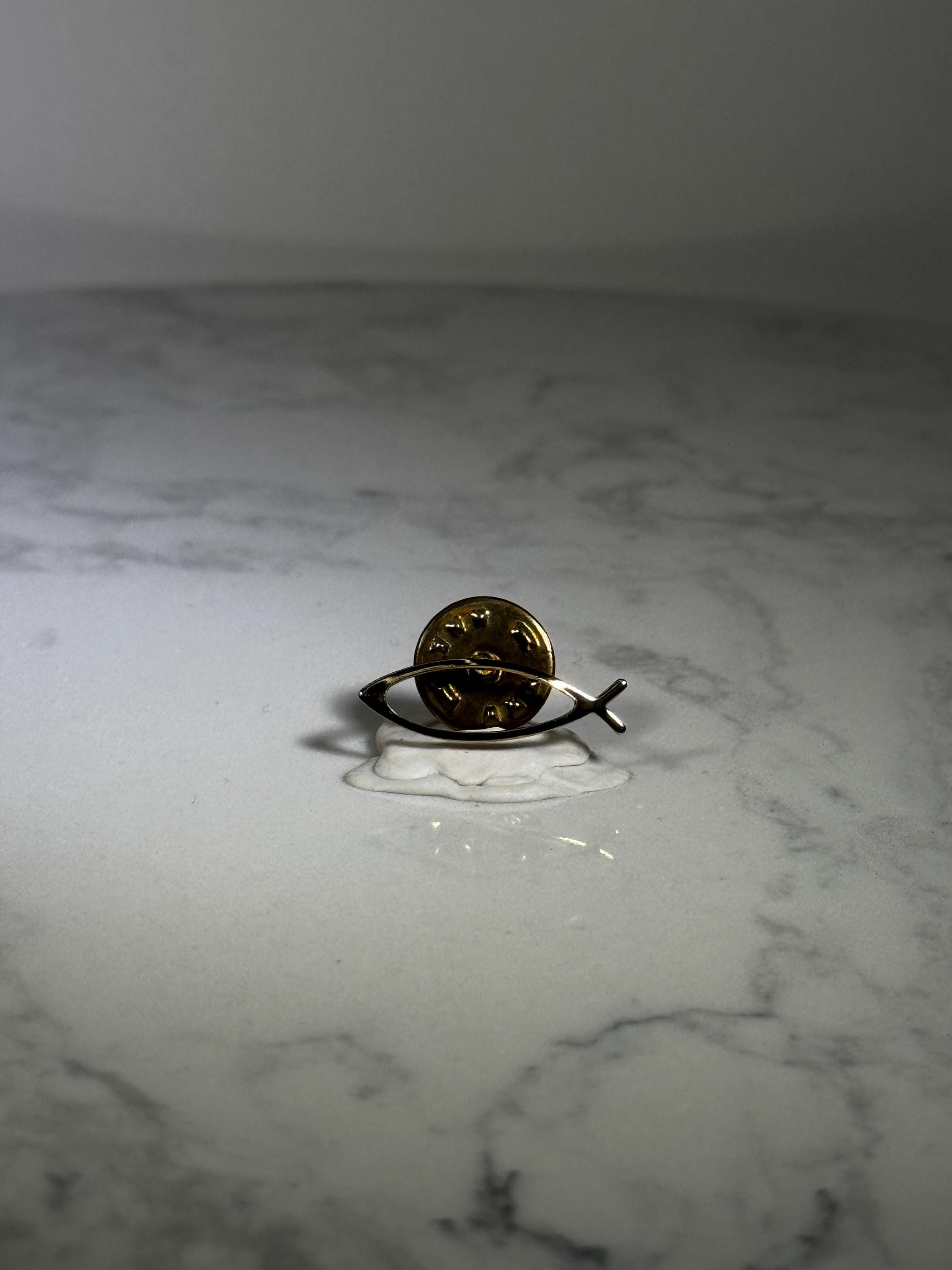 Christian Ichthys Fish Lapel Pin: Gold Tone Finish - Faith-Based Accessory
