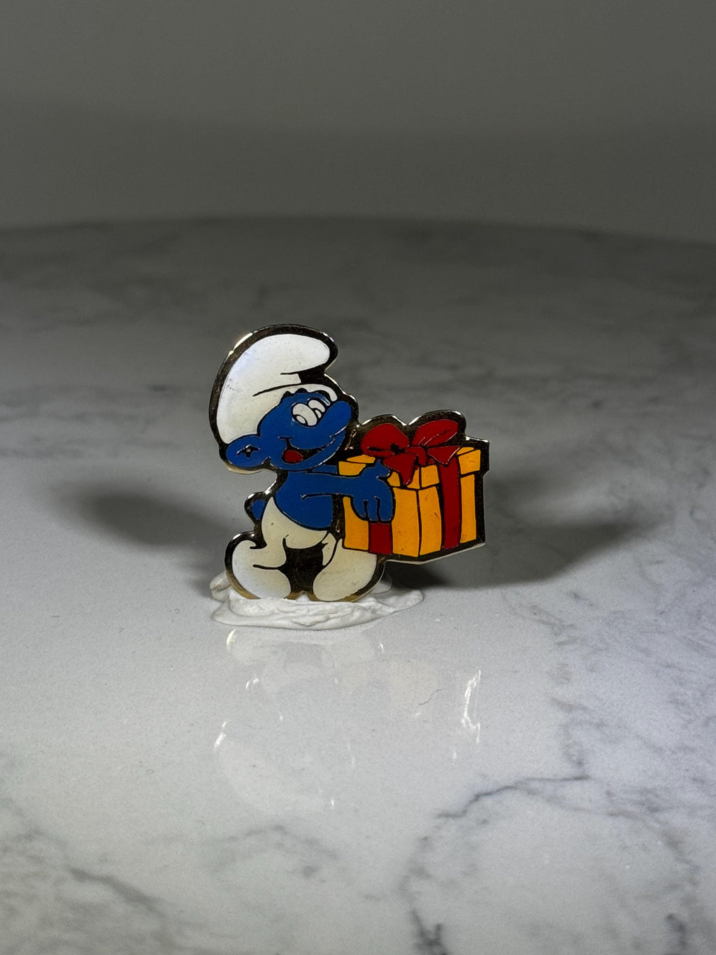 Smurfs Gift Enamel Pin: Bright Colors - 80s Cartoon Accessory