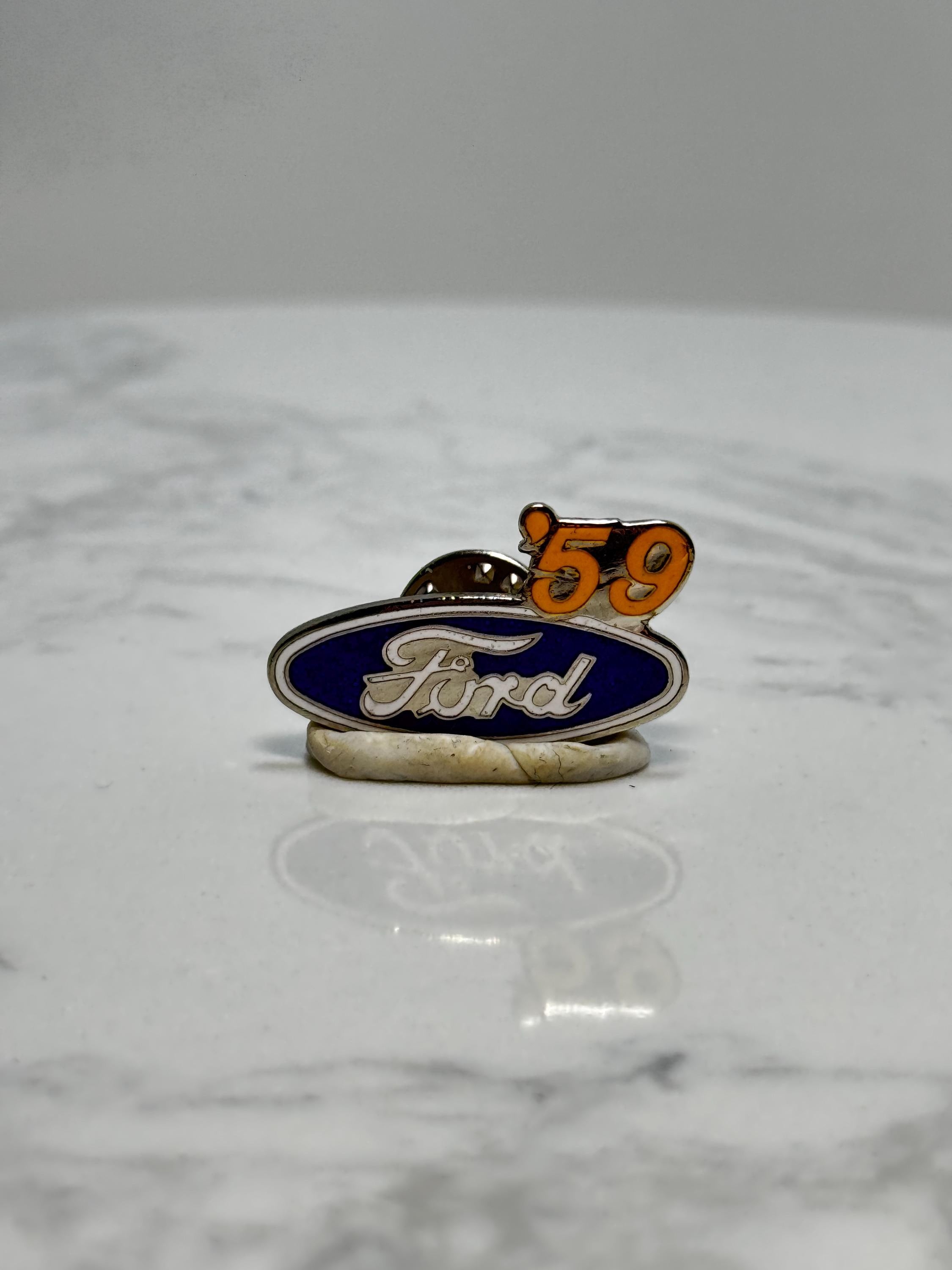 Ford '59 Logo Pin: Blue Enamel Metal - Vintage Car Lover Accessory