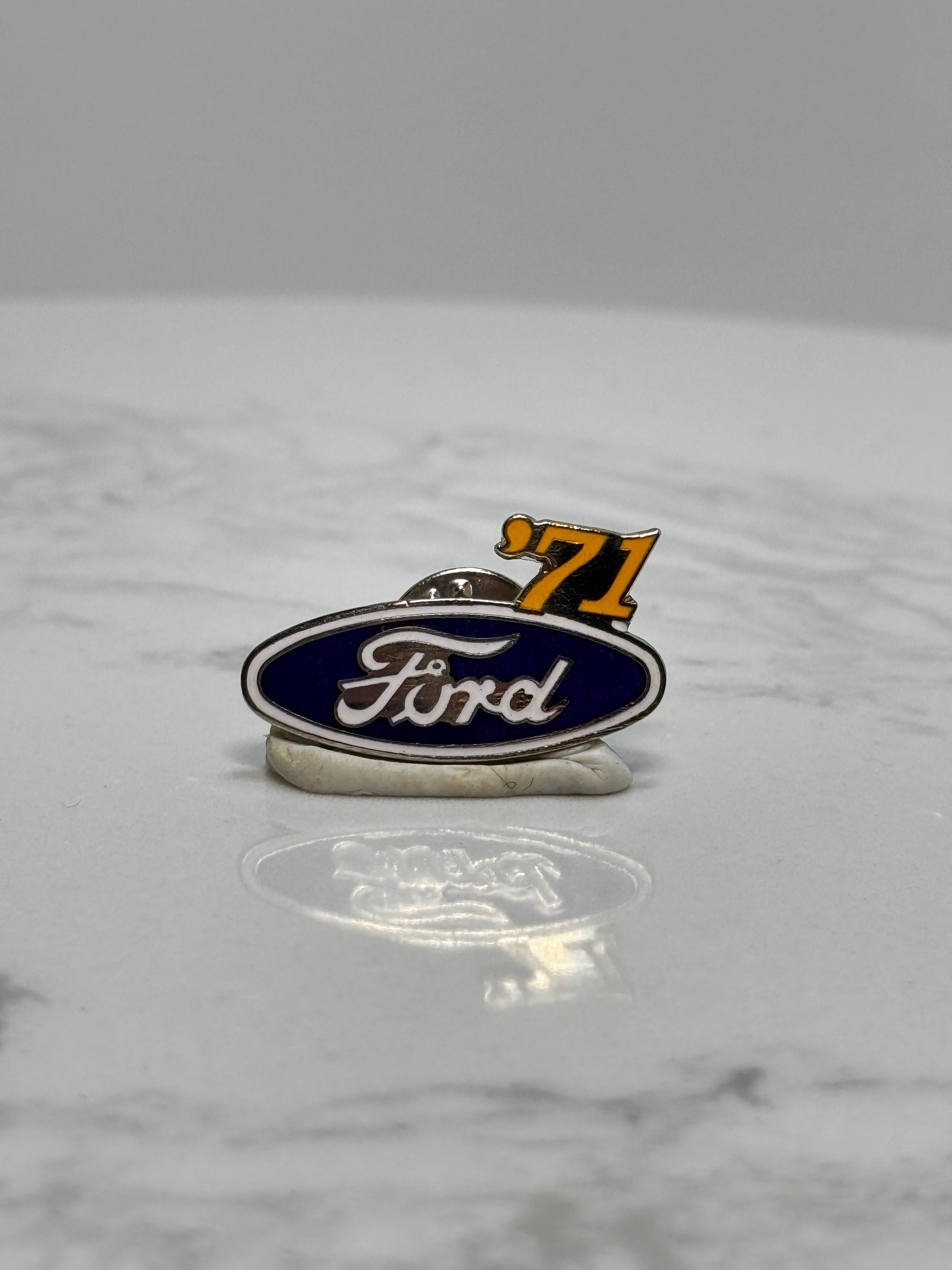 Ford '71 Logo Pin: Blue Enamel Finish - Vintage Auto Accessory