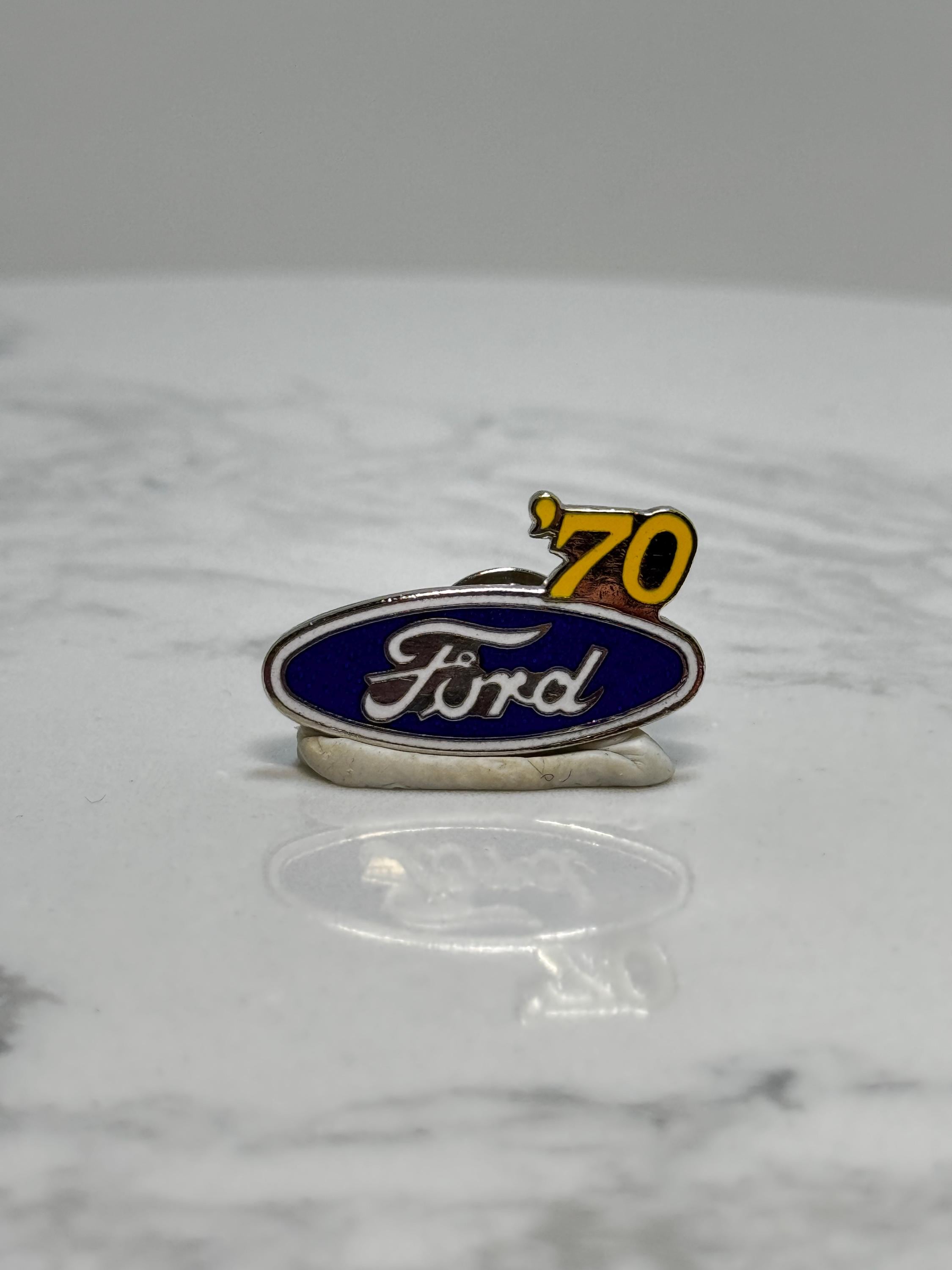 Ford '70 Logo Pin: Blue Enamel with Yellow '70 - Classic Car Accessory
