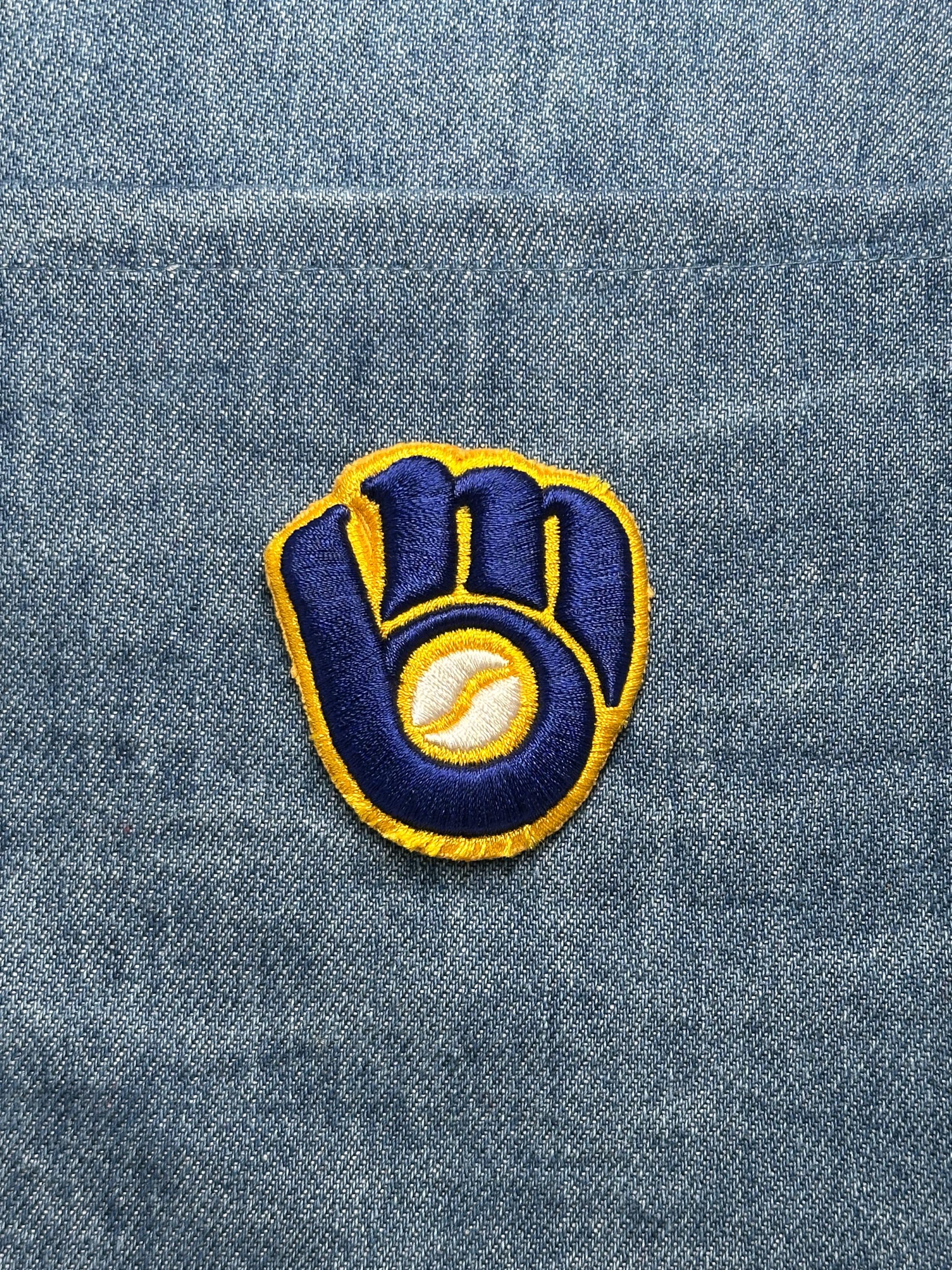 Milwaukee Brewers Collectable Patch: Blue & Gold Logo - Retro Sports Accessory