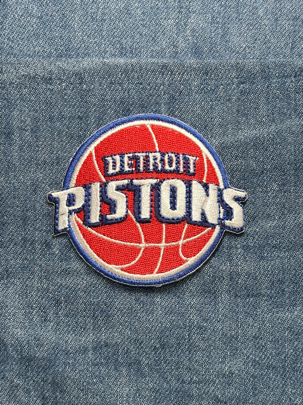 Detroit Pistons Collectable Patch: Red Blue White - Vintage Sports Accessory