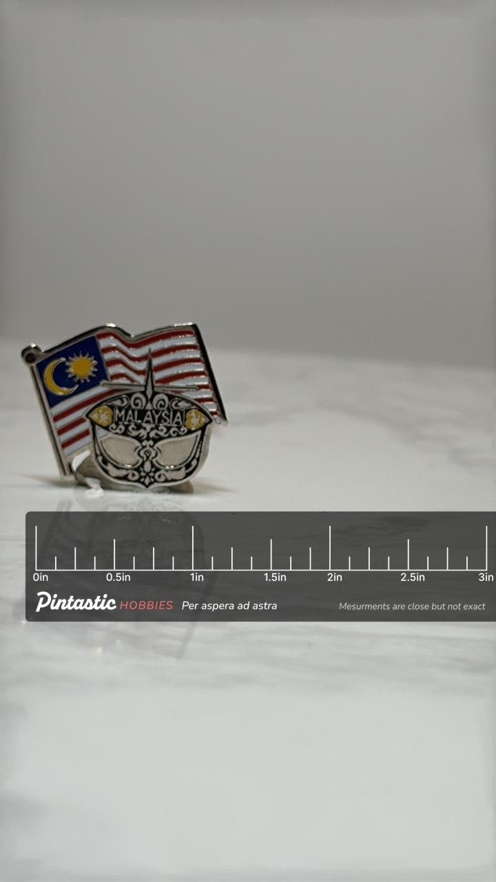 Malaysia Flag Souvenir Pin: Silver Enamel - Patriotic Travel Accessory with ruler overlay for size reference