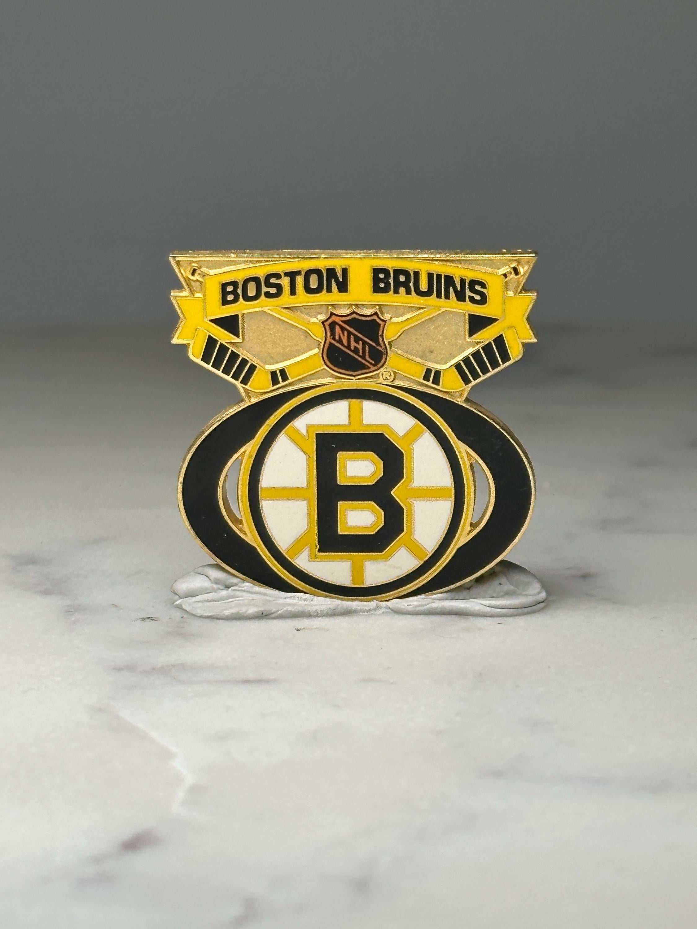 Boston Bruins Hockey Pin: Gold & Enamel - NHL Sports Accessory
