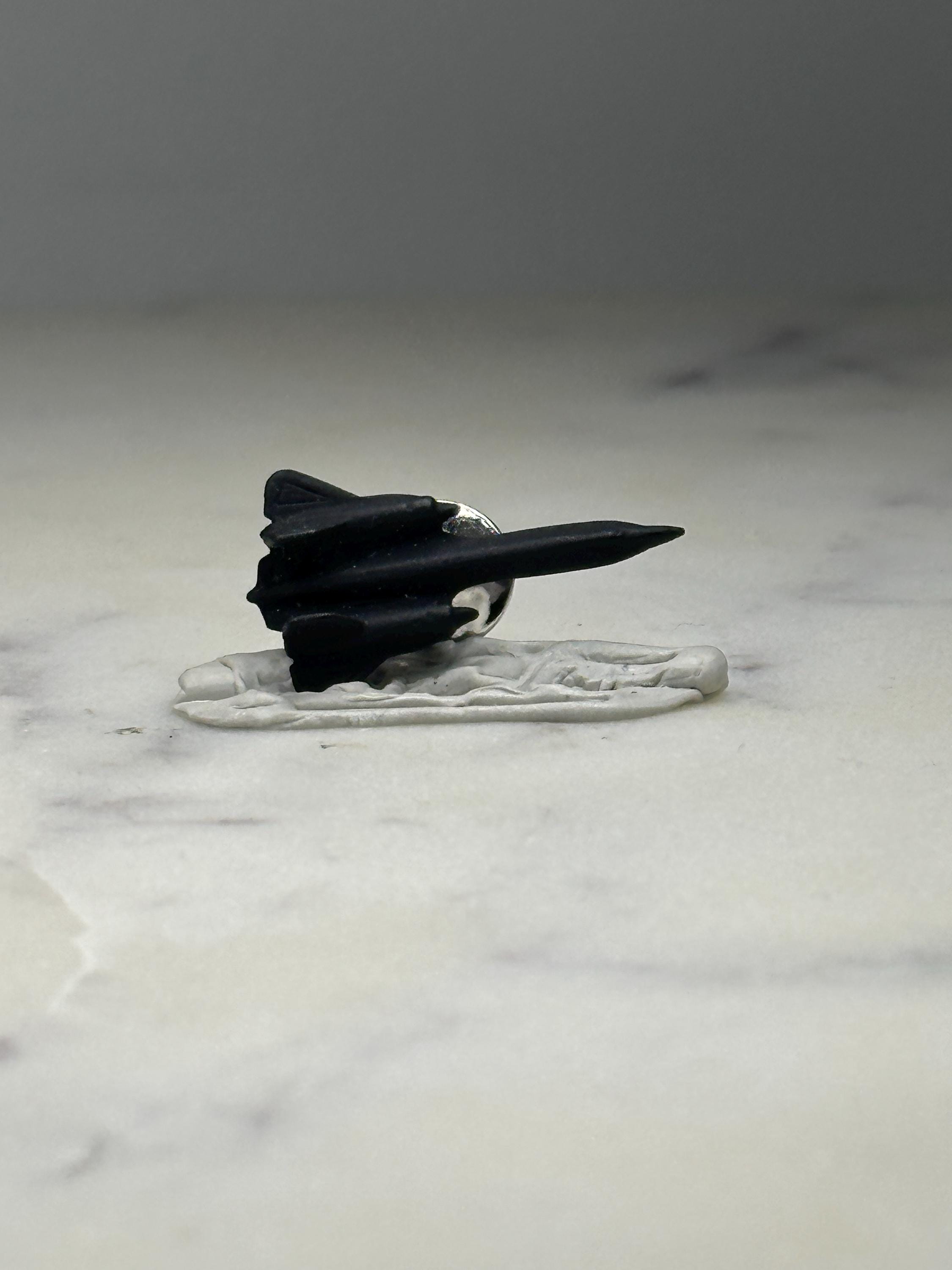 SR-71 Blackbird Jet Pin: Black Metal - Cold War Aviation Accessory