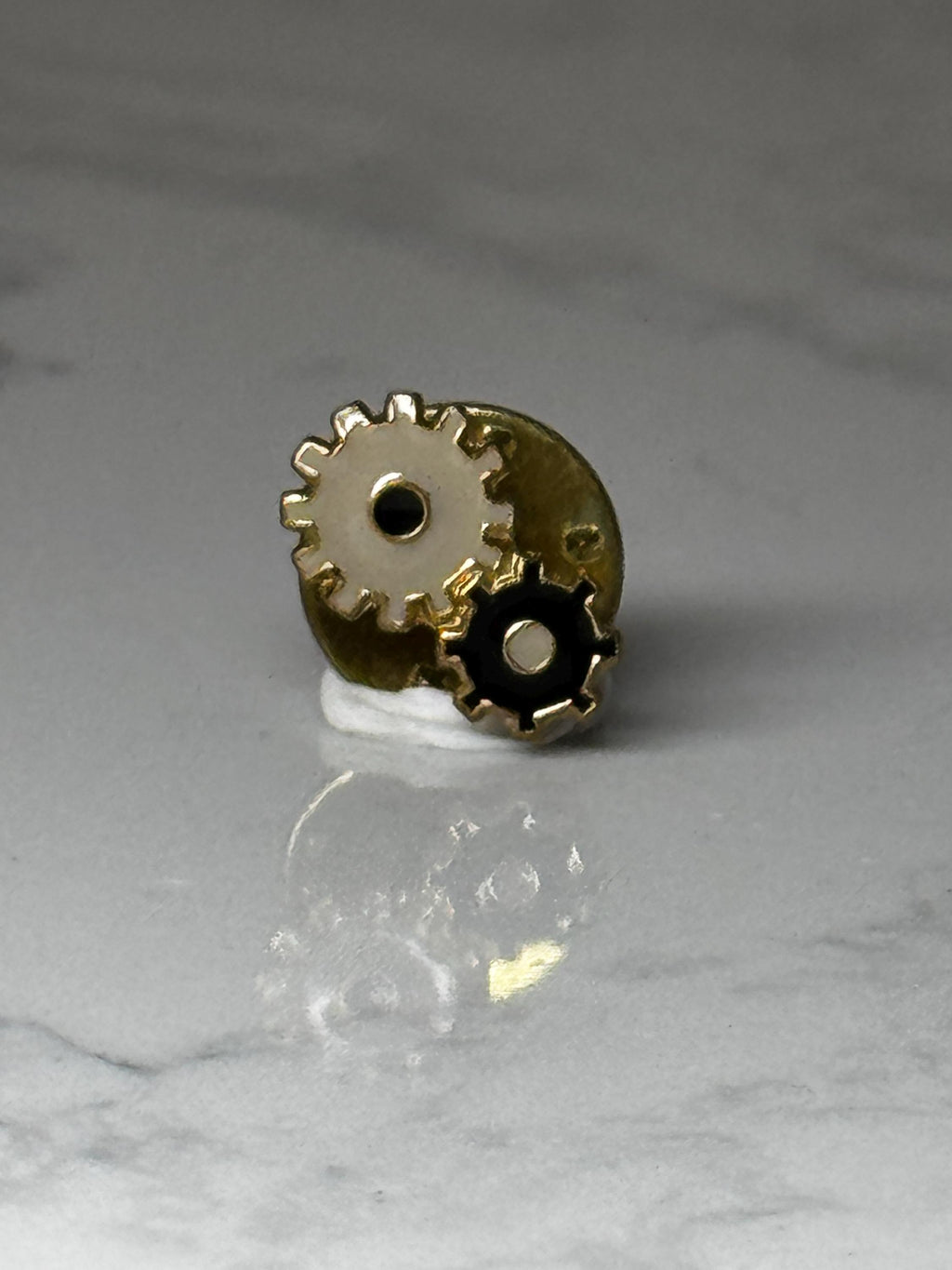 Steampunk Gear Lapel Pin: Gold Tone Metal - Industrial Era Accessory