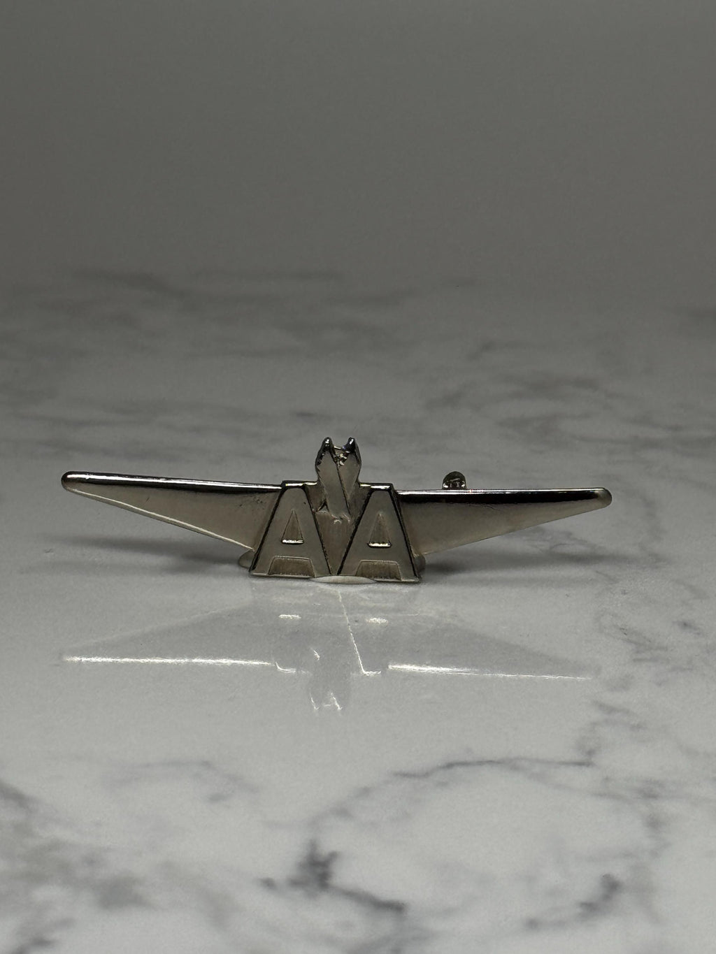 American Airlines Wings Lapel Pin: Silver Tone - Aviation Accessory