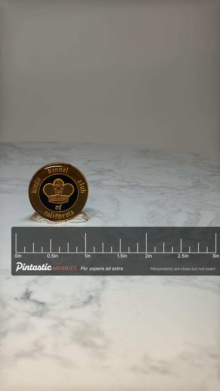 Kings Kennel Club Pin: Gold Tone Crown - Dog Club Accessory with ruler overlay for size reference
