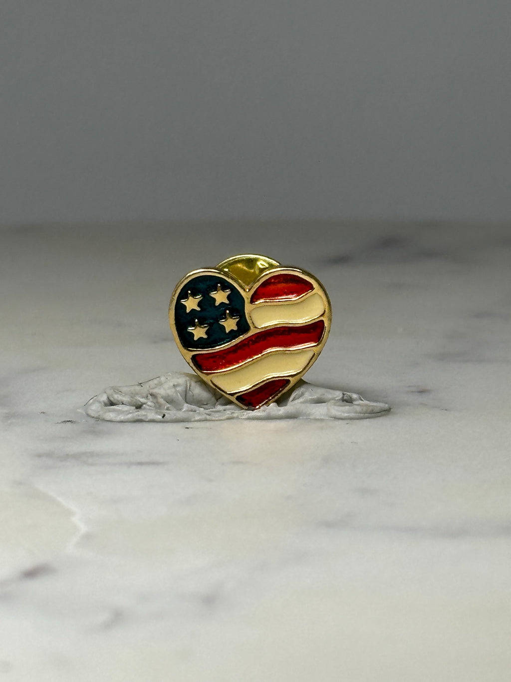 American Flag Heart Lapel Pin: Gold Tone Enamel - Patriotic Accessory