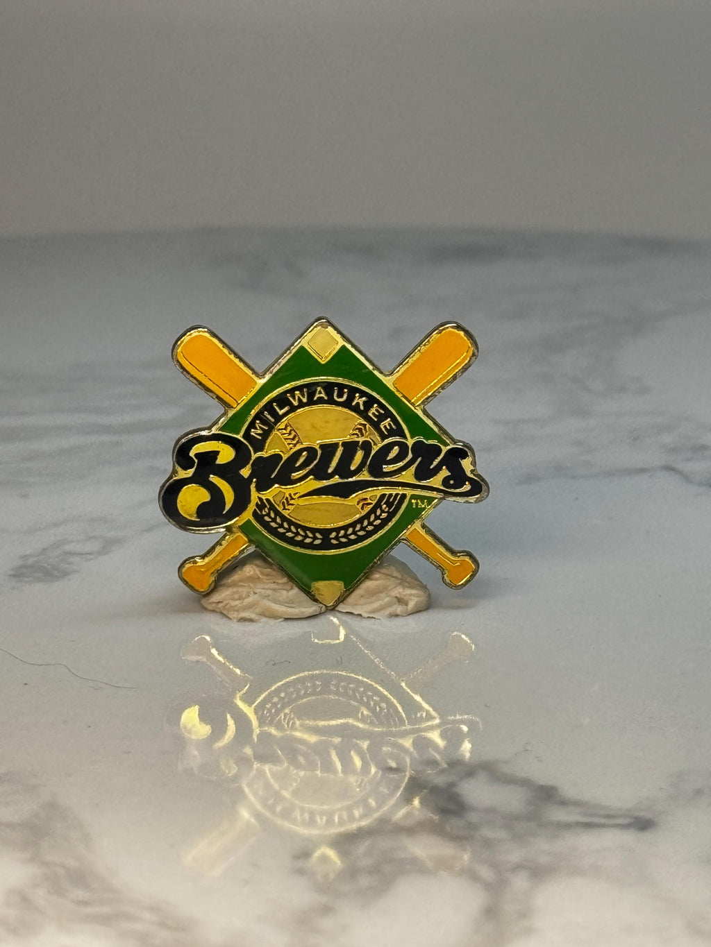 Milwaukee Brewers Baseball Pin: Green & Gold Enamel - MLB Sports Accessory