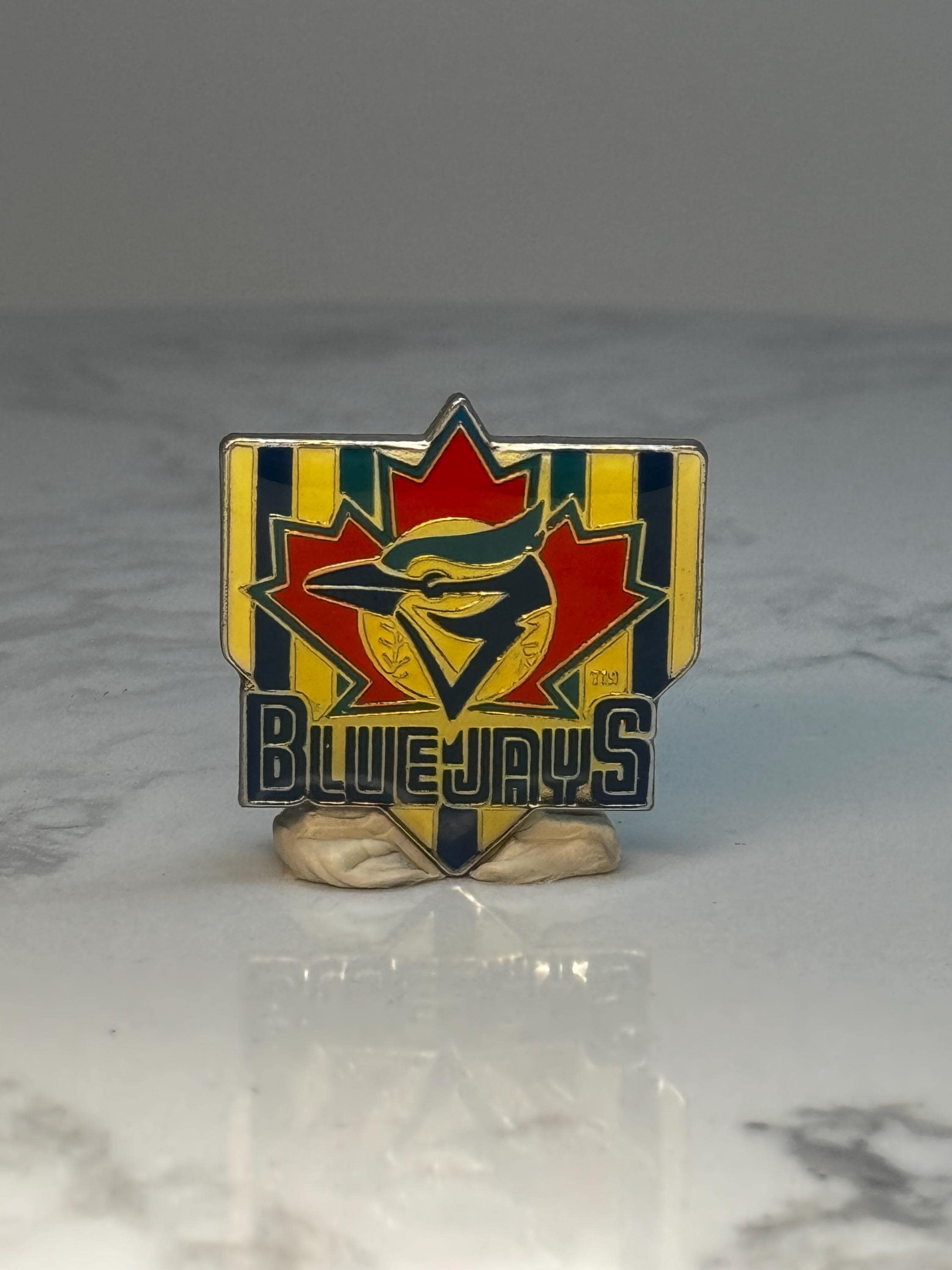 Toronto Blue Jays Enamel Pin: Gold Tone Maple Leaf - 1990s MLB Accessory