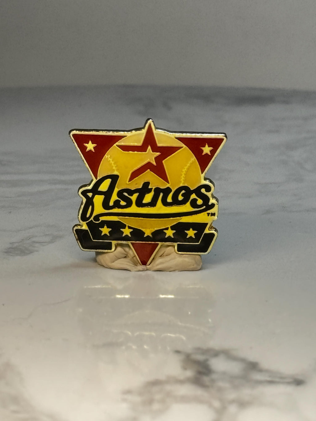 Houston Astros Baseball Enamel Pin: Red & Gold Star - MLB 1990s Accessory