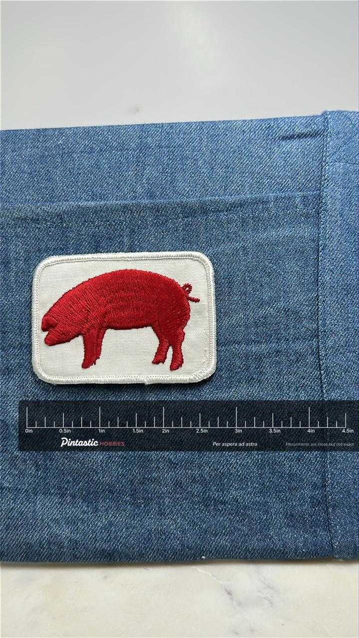 Red Pig Patch: White Border Farm Animal - Rustic Accessory with ruler overlay for size reference