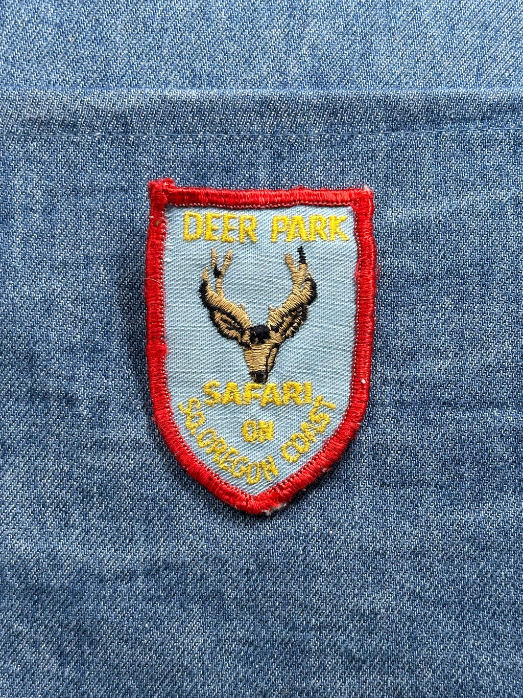 Deer Park Safari Collectable Patch: Red Border Shield - Oregon Wildlife Souvenir