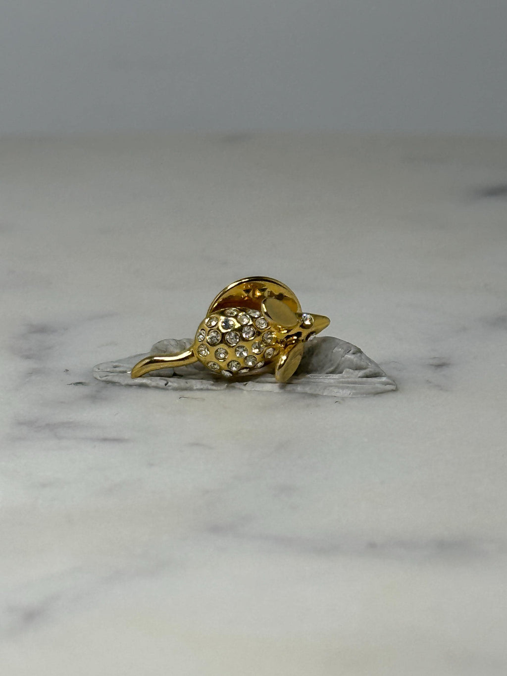 Vintage Mouse Brooch Pin: Gold Tone Rhinestone - 1980s Animal Accessory
