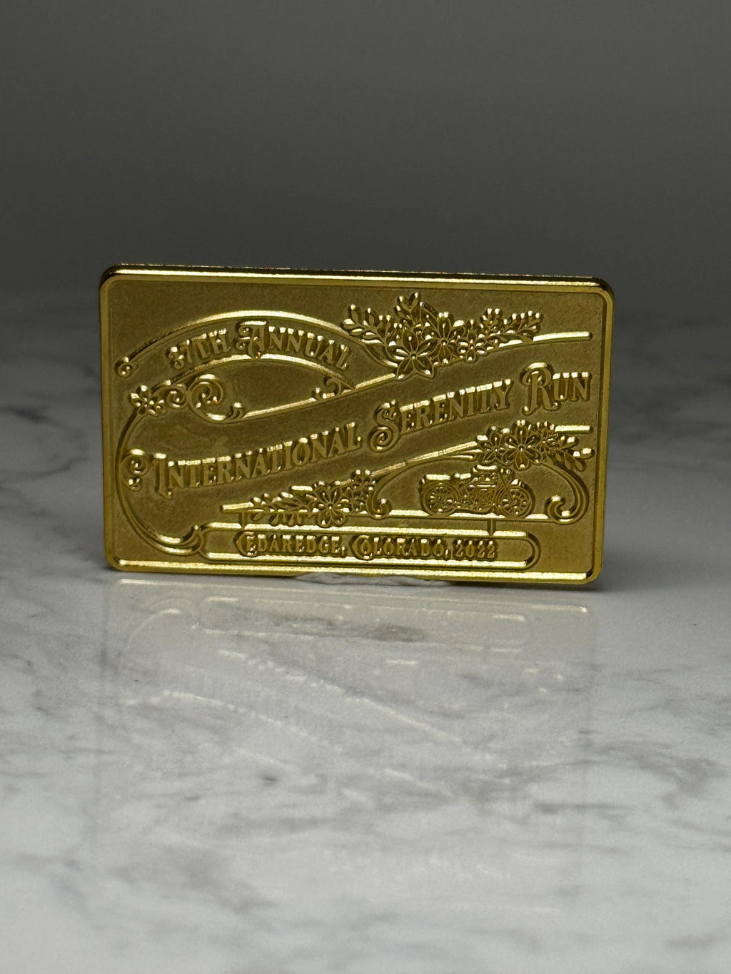 Vintage International Serenity Run Pin: Gold Tone - 2002 Event