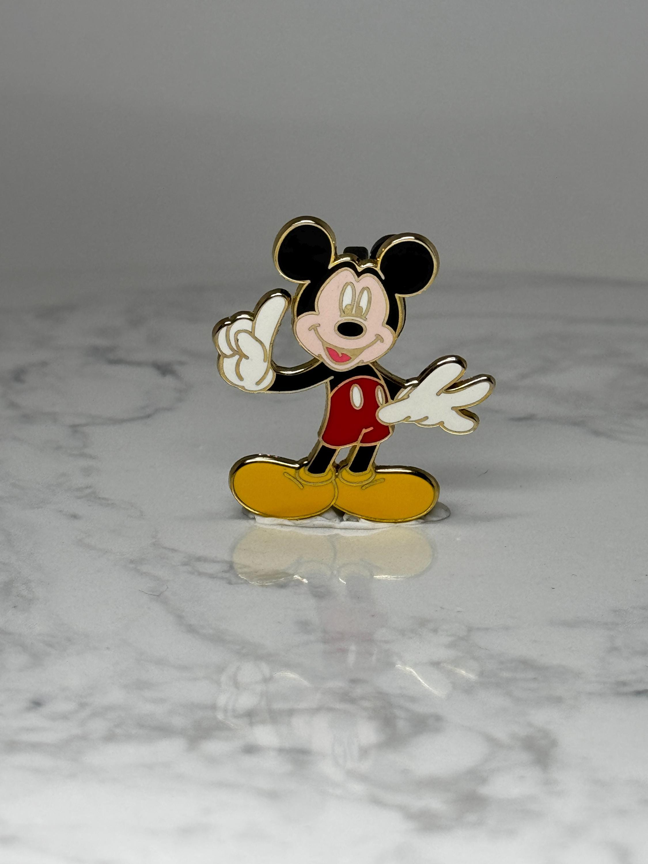 Vintage Mickey Mouse Character Pin: Gold Tone Enamel - Disney Accessory