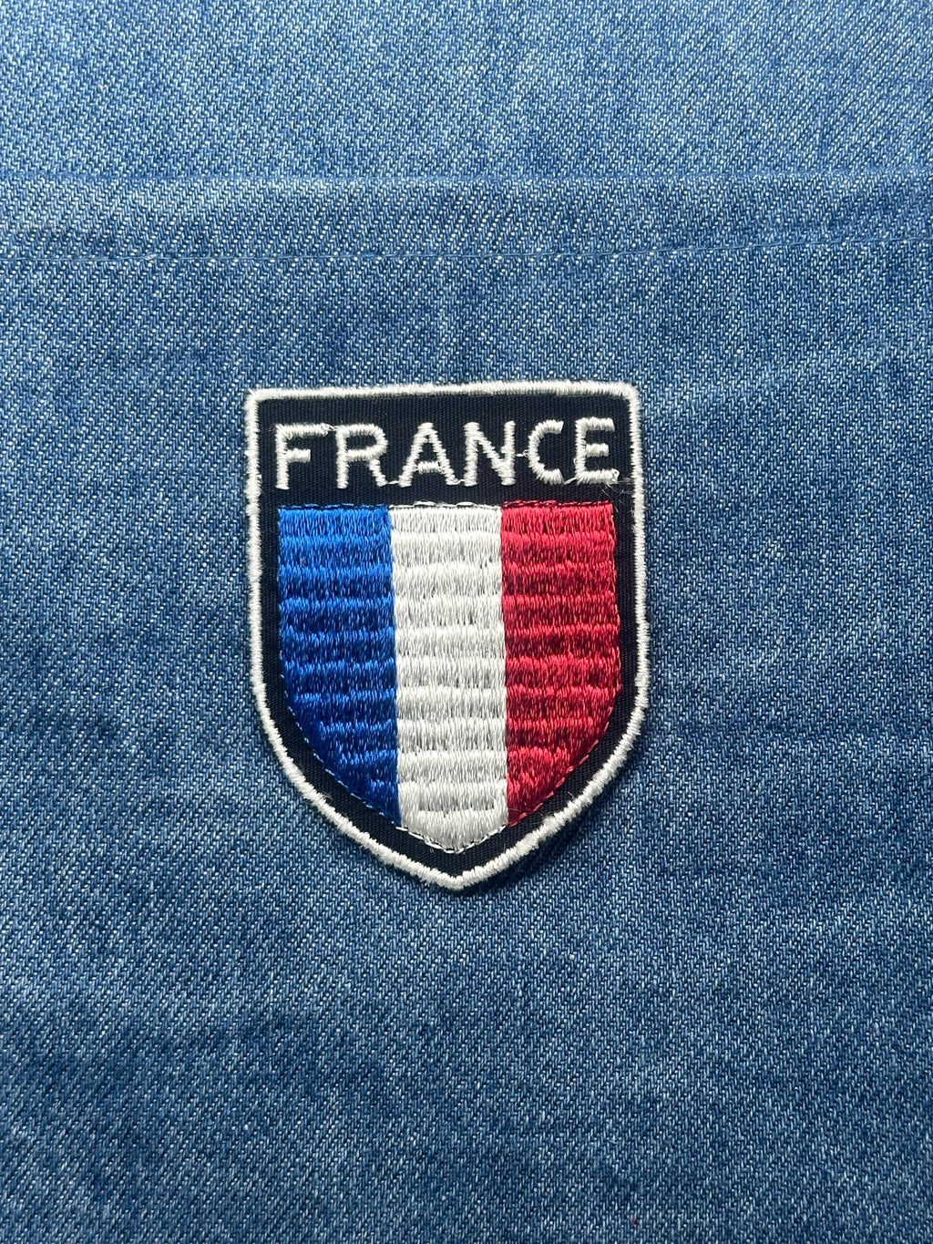 France Flag Collectable Patch: Shield Tricolor - Travel Souvenir Accessory