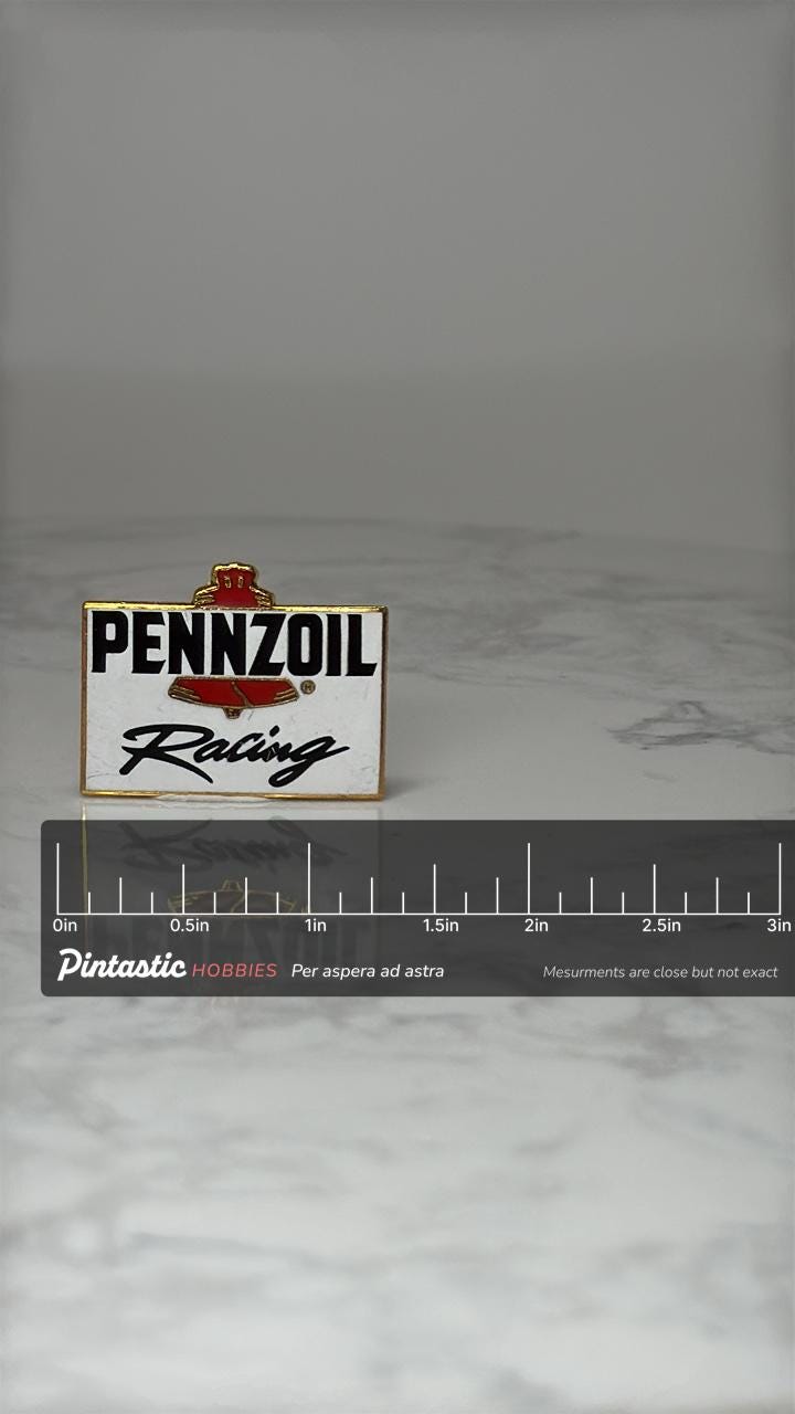 Vintage Pennzoil Racing Enamel Pin: White & Gold - Motorsport Accessory with ruler overlay for size reference