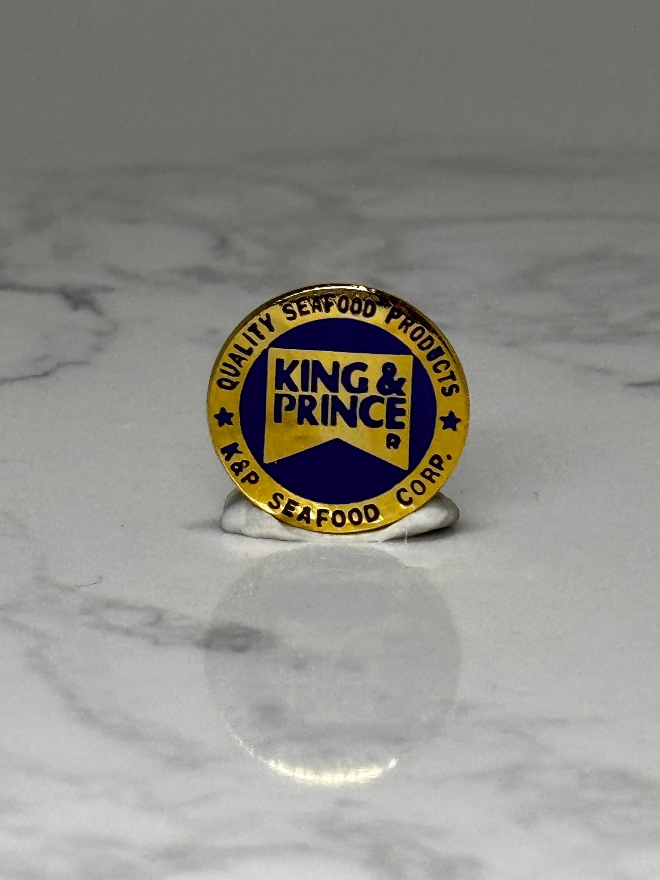 Vintage King & Prince Pin: Blue Gold Enamel - Seafood