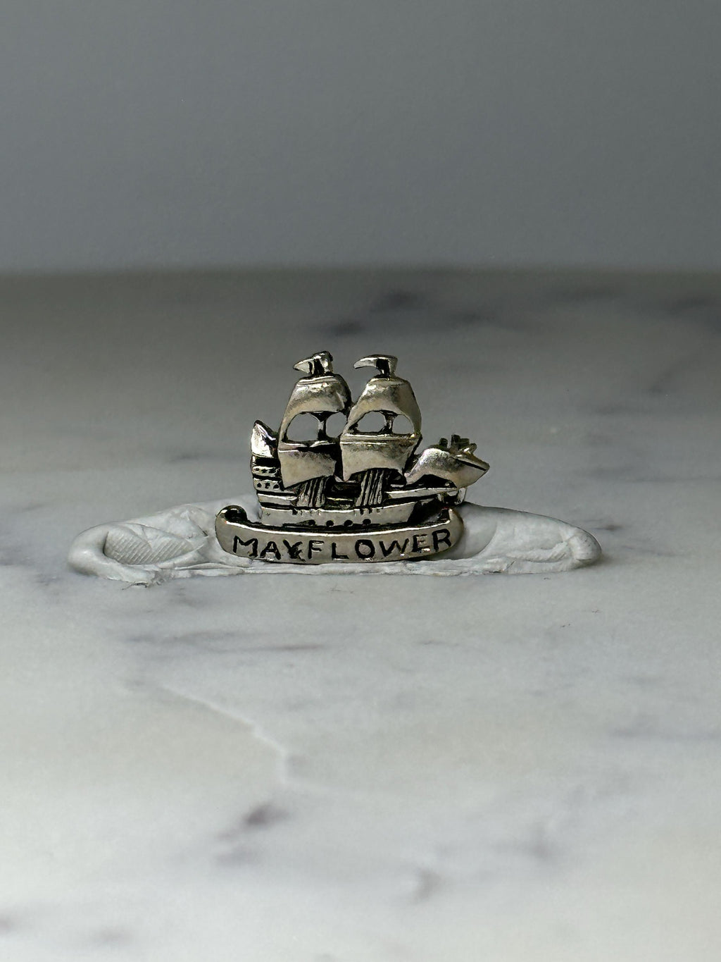 Vintage Mayflower Ship Souvenir Pin: Silver Tone - Colonial Era Accessory