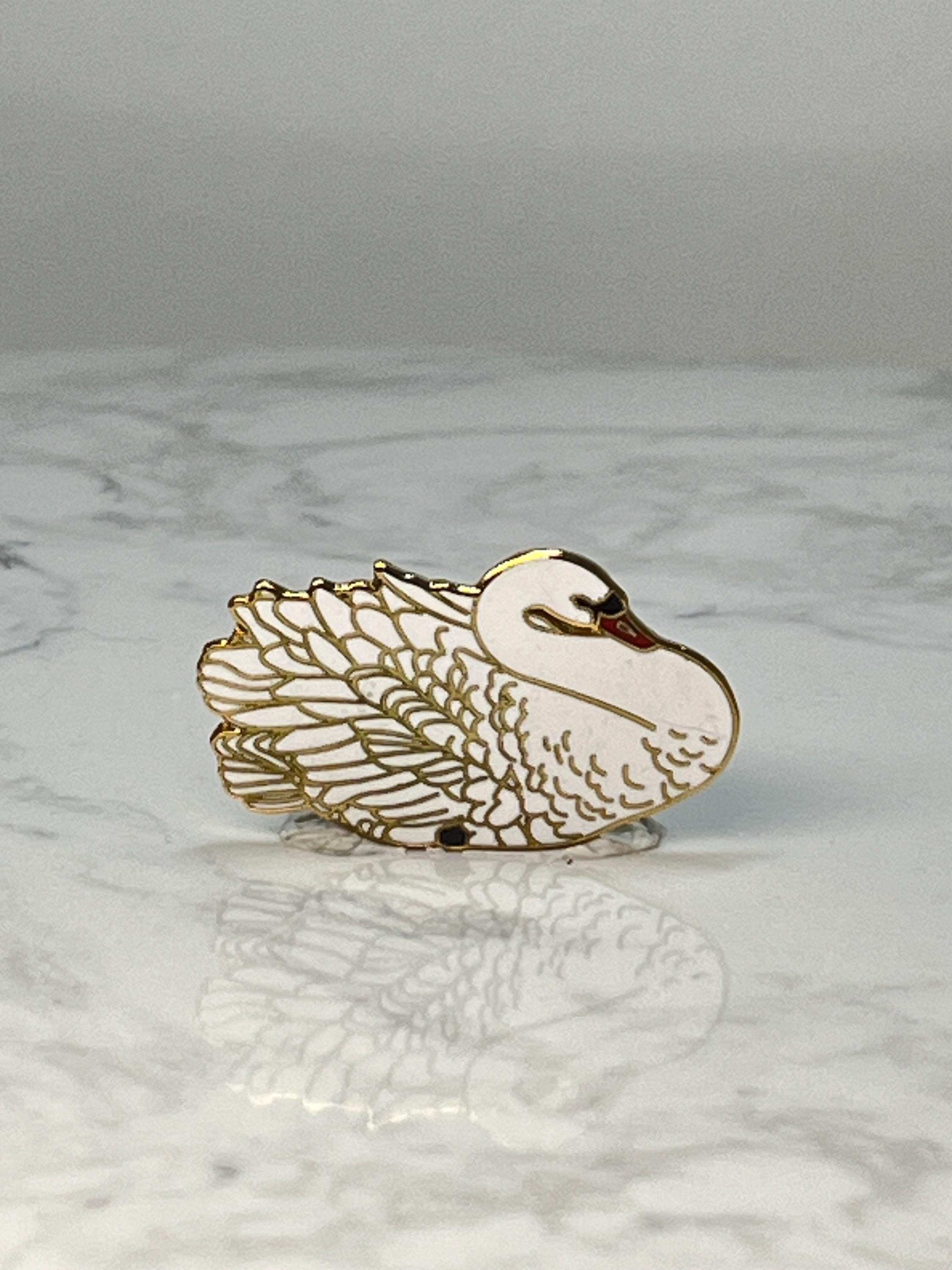 Vintage Swan Enamel Pin: White & Gold Tone - Nature Accessory