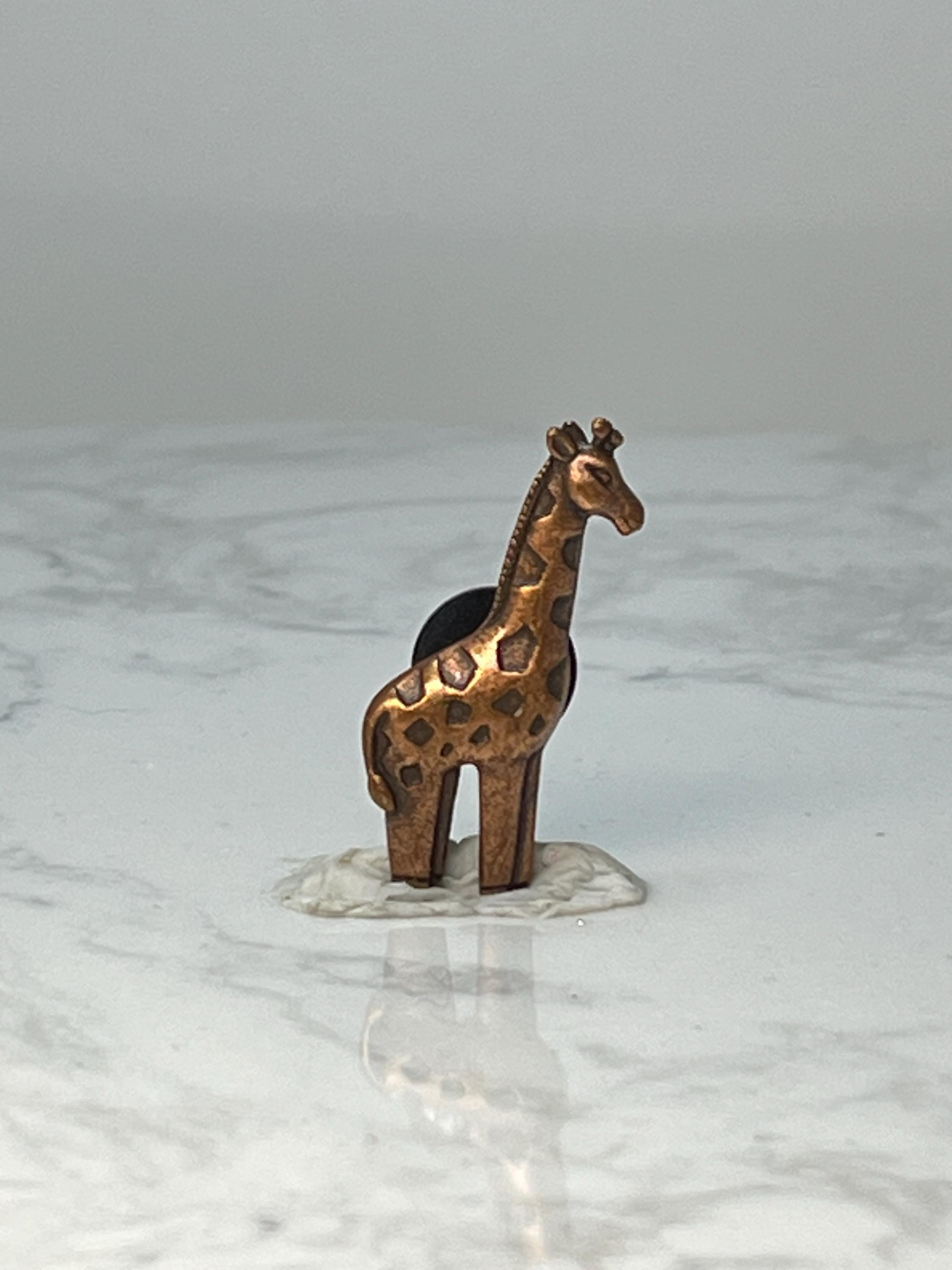 Vintage Giraffe Lapel Pin: Gold Tone Enamel - Safari Animal Accessory