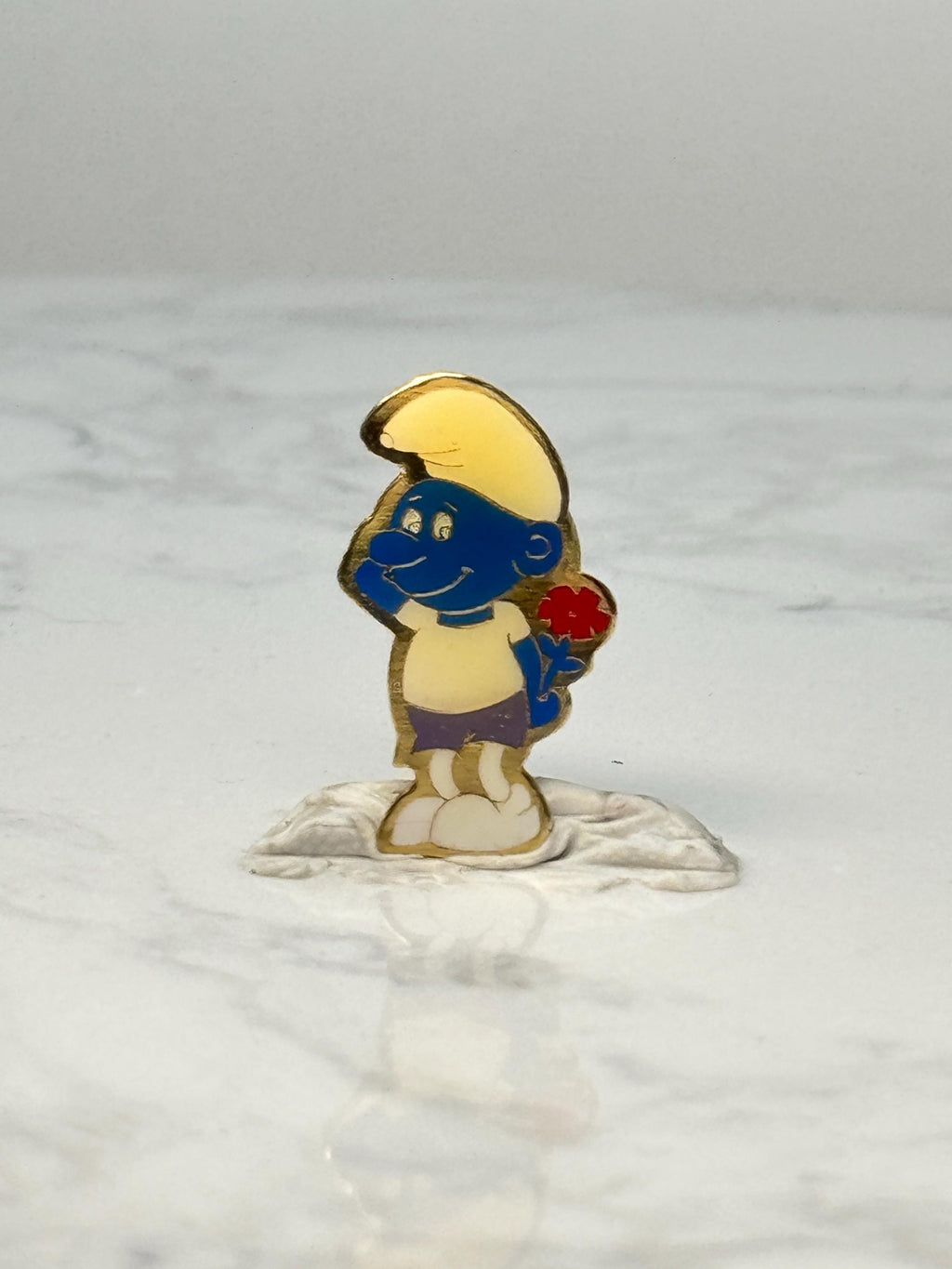 Vintage Papa Smurf Enamel Pin: Blue & Gold Tone - 1980s Cartoon Accessory