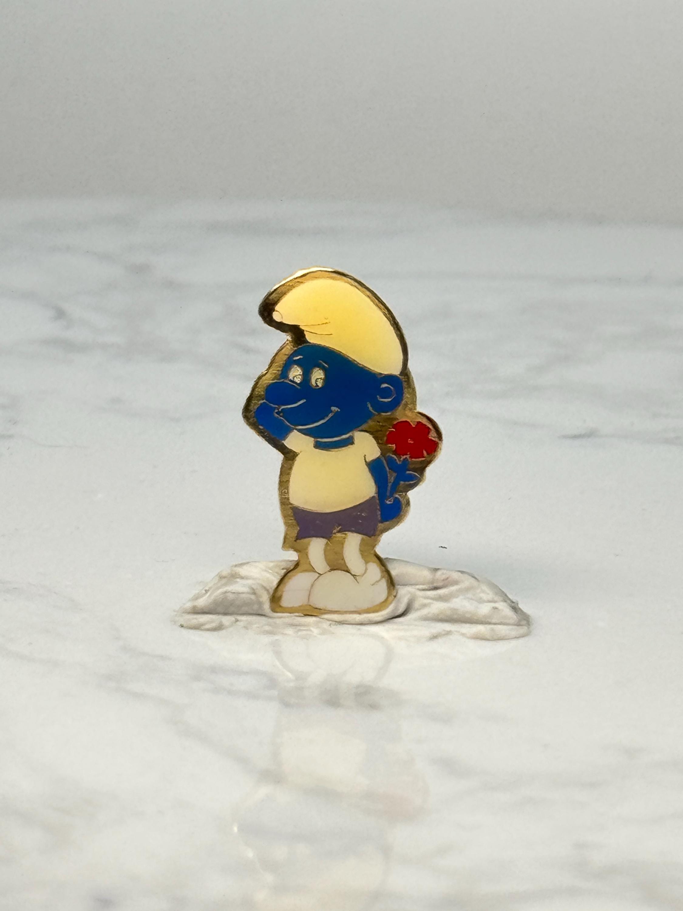 Vintage Papa Smurf Enamel Pin: Blue & Gold Tone - 1980s Cartoon Accessory