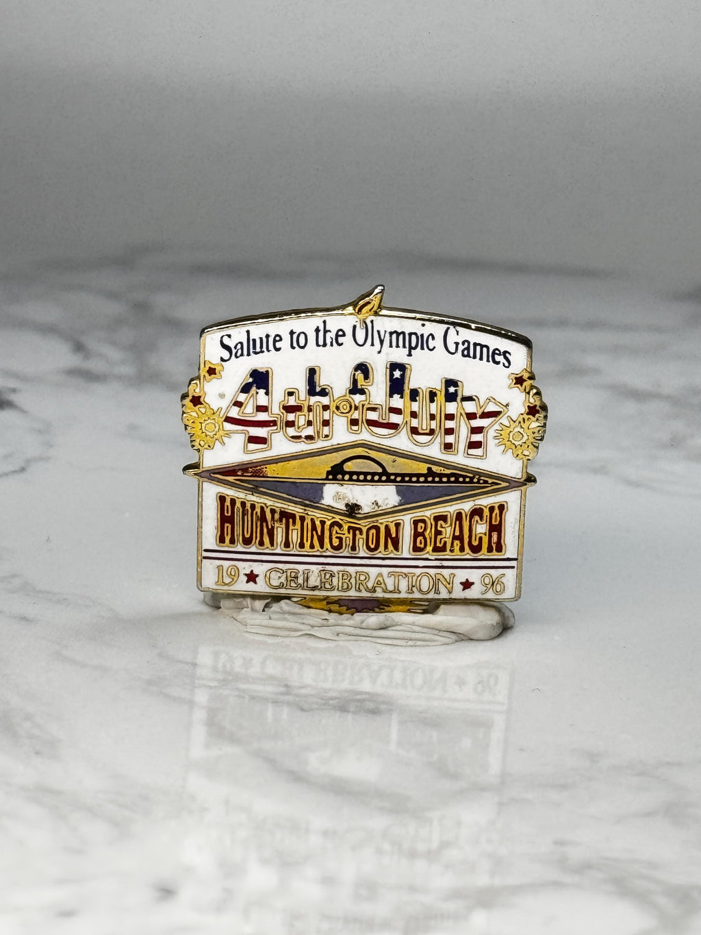 Vintage Huntington Beach 4th of July Olympic Pin: Gold Enamel - 1996 Celebration Accessory