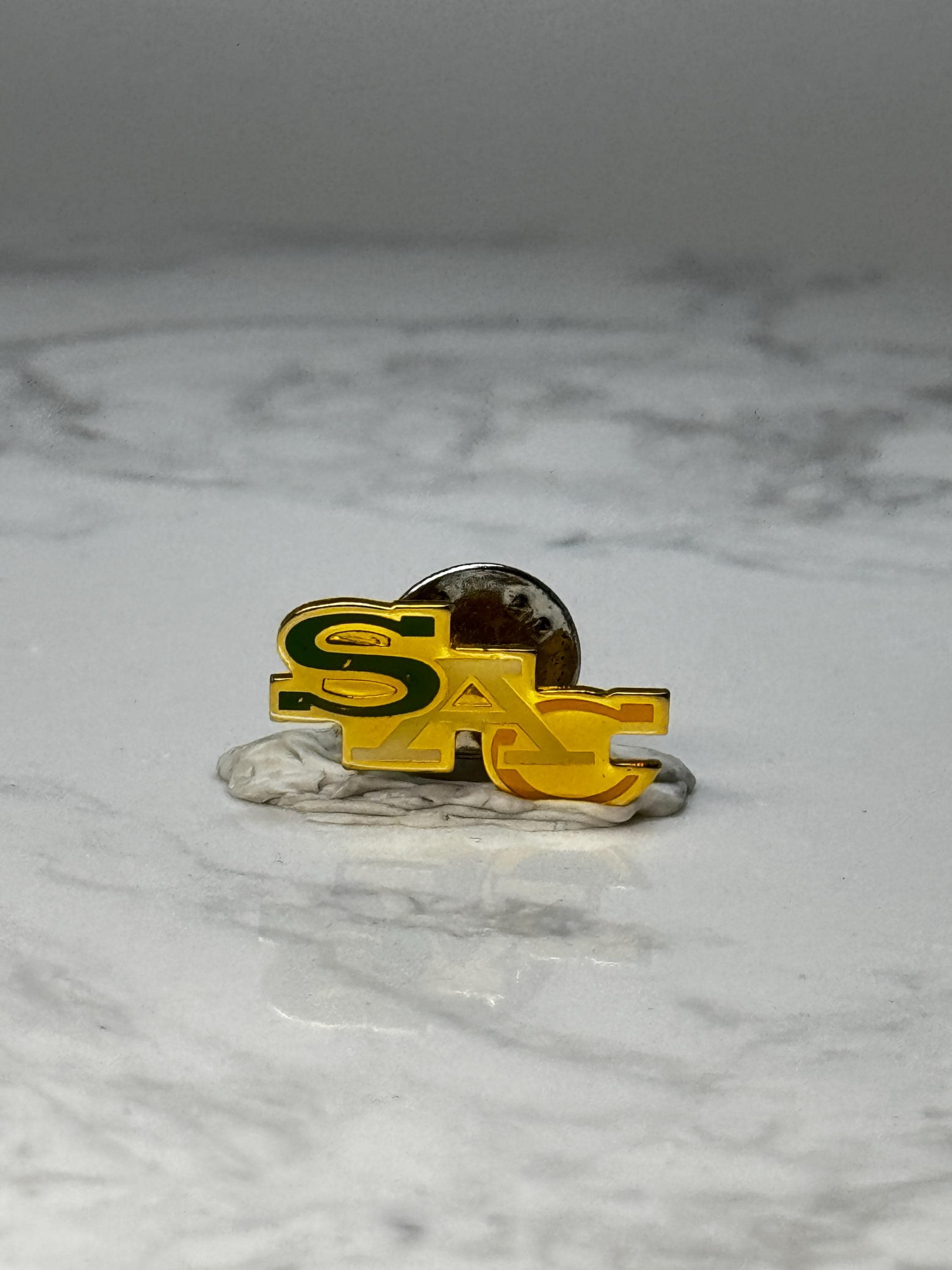 Southern Athletic Conference SAC Logo Lapel Pin: College Sports Vintage Gold Green