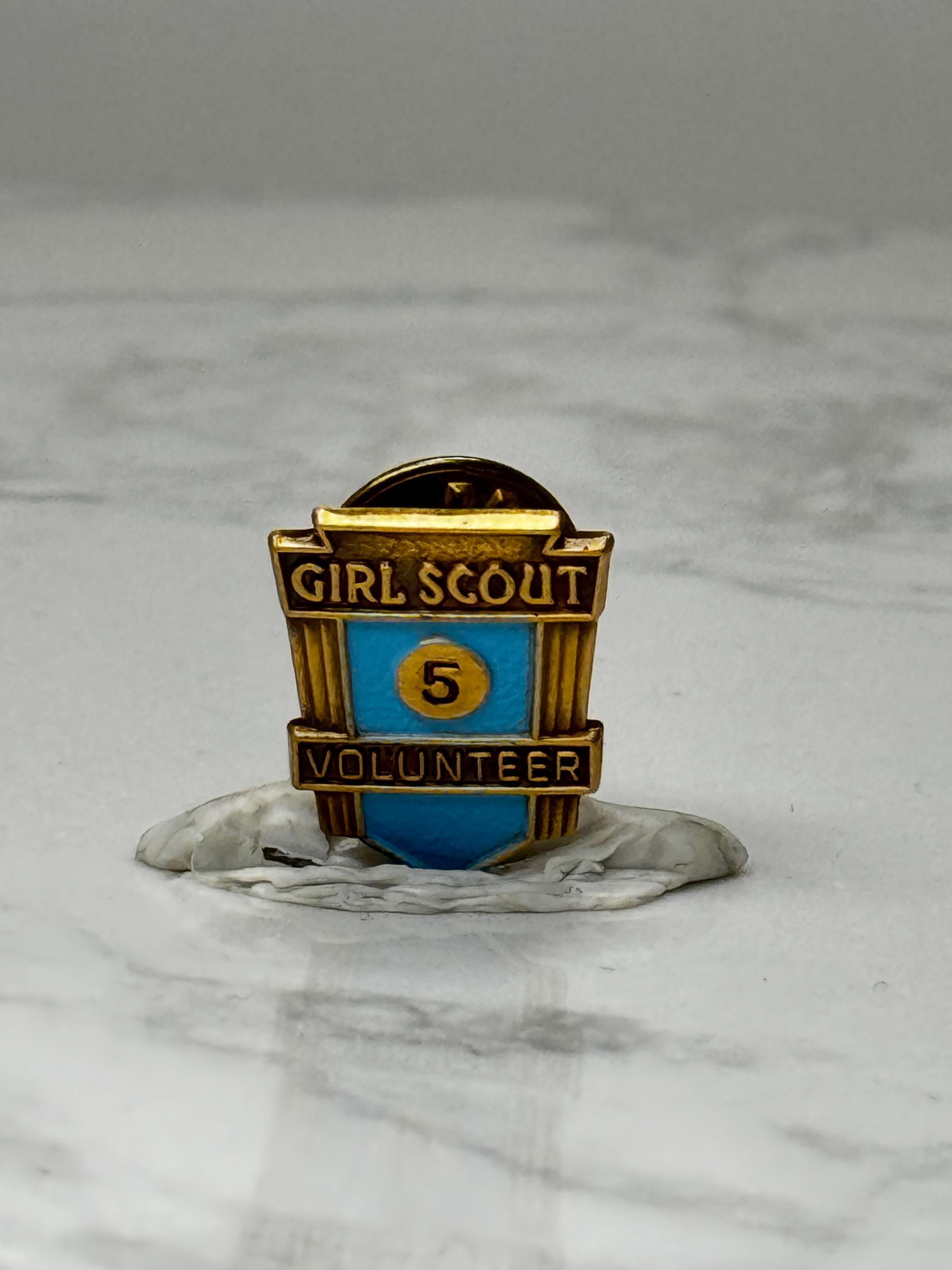 Vintage Girl Scout 5 Year Volunteer Pin: Gold & Blue Enamel - Service Award
