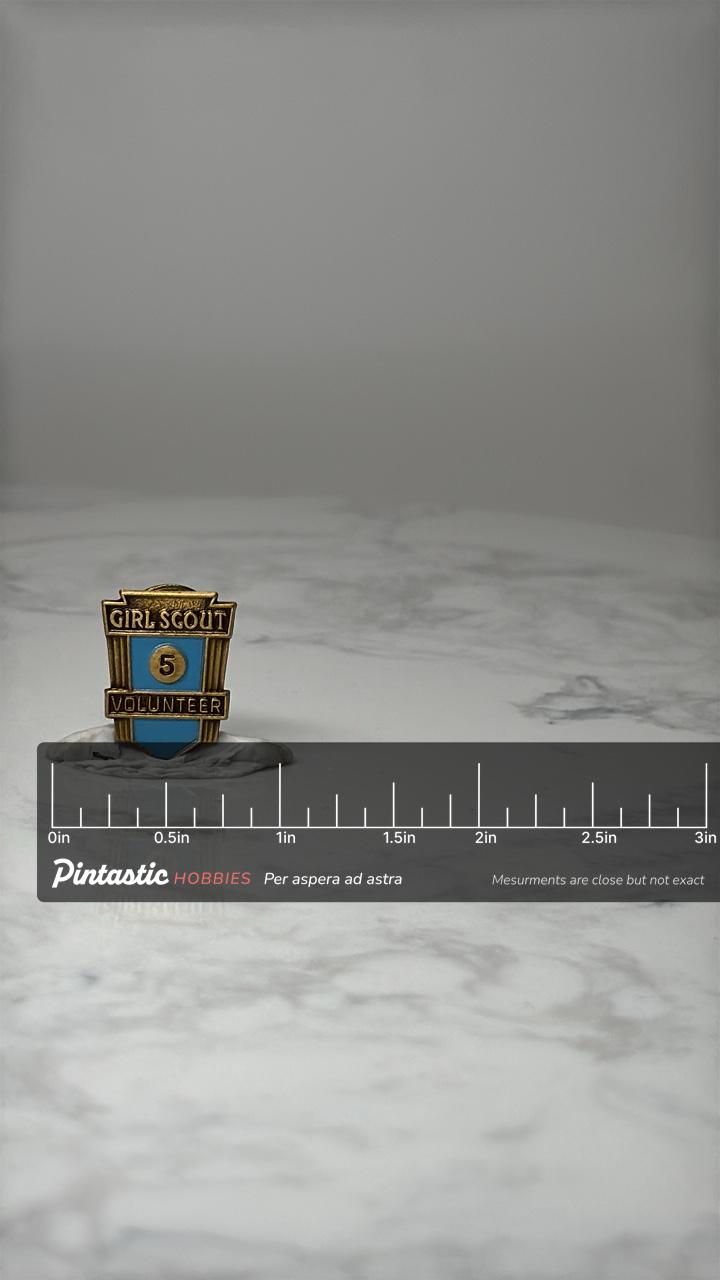 Vintage Girl Scout 5 Year Volunteer Pin: Gold & Blue Enamel - Service Award with ruler overlay for size reference