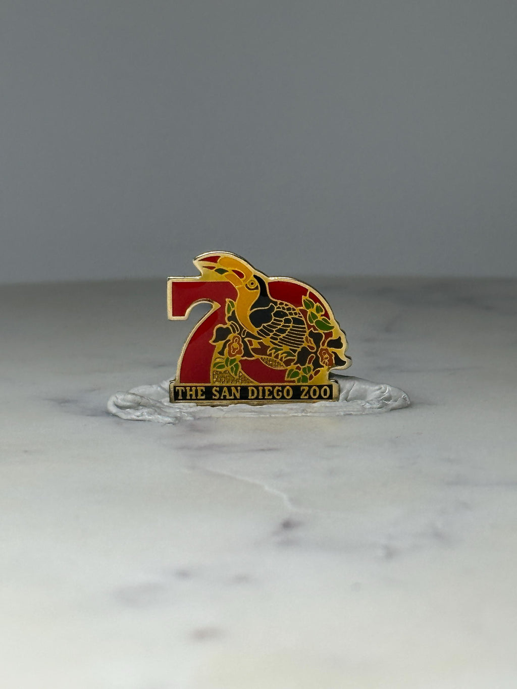 Vintage San Diego Zoo Souvenir Pin: Gold Tone Enamel - 1980s Travel Accessory