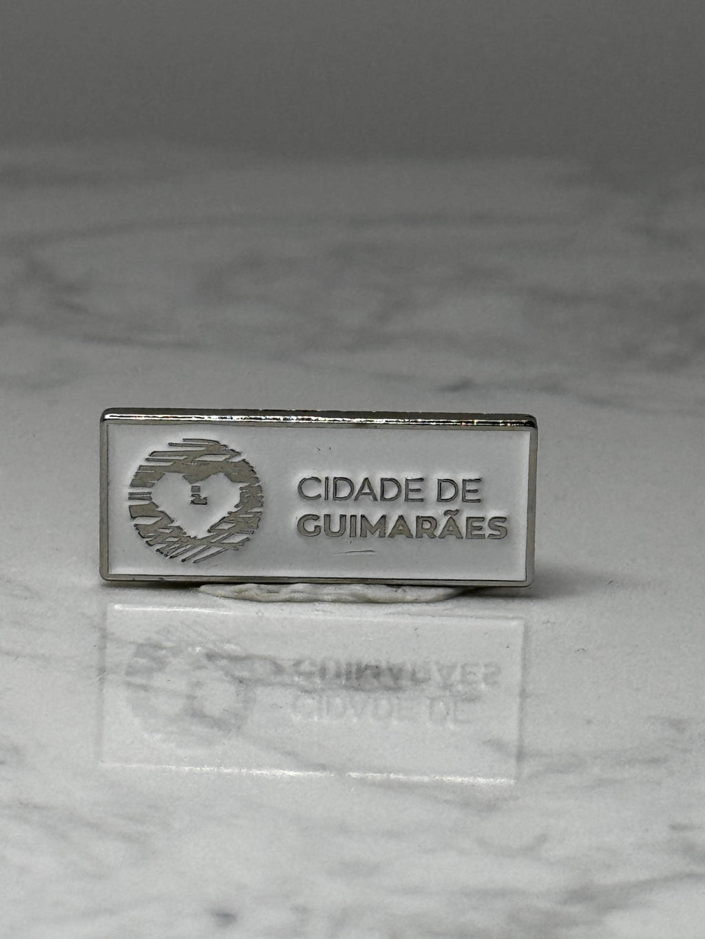 Vintage Cidade de Guimarães Pin: Silver Tone - Portugal Souvenir Accessory