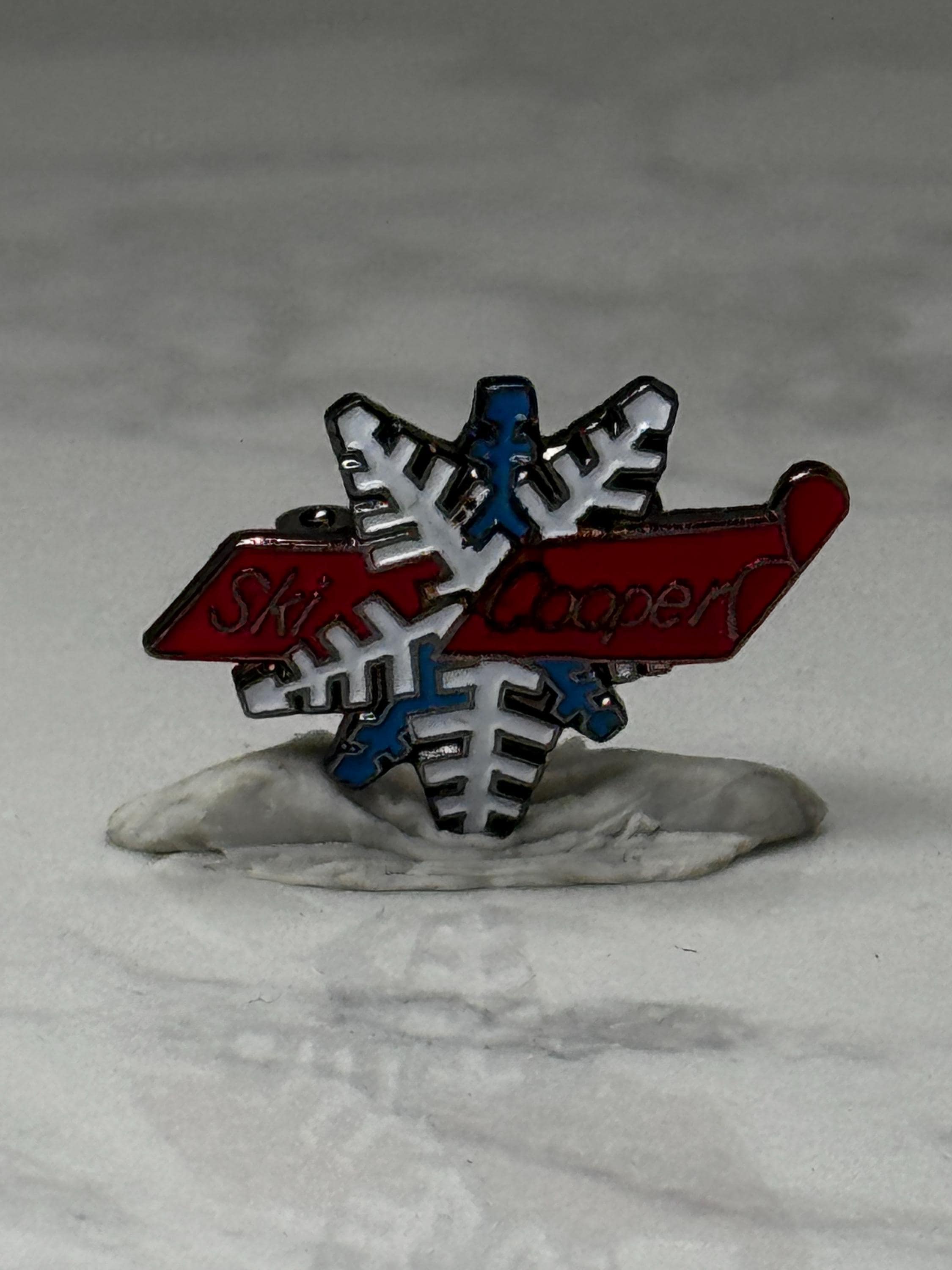 Vintage Ski Cooper Souvenir Lapel Pin: Enamel Snowflake - Ski Resort Accessory