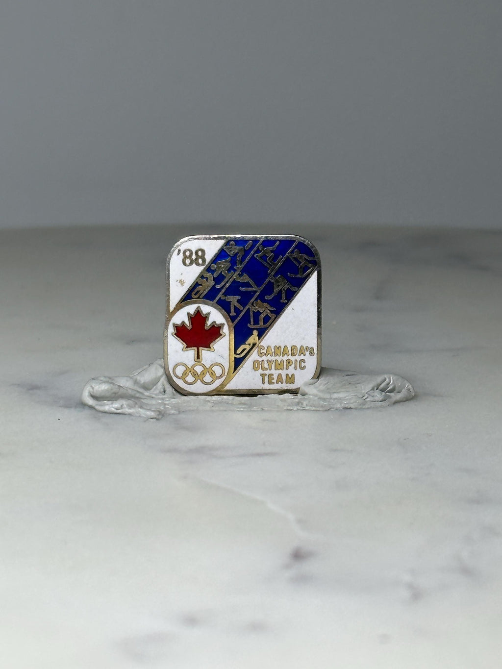 Vintage Canada Olympic Team Pin: Enamel Maple Leaf - 1988 Games Accessory