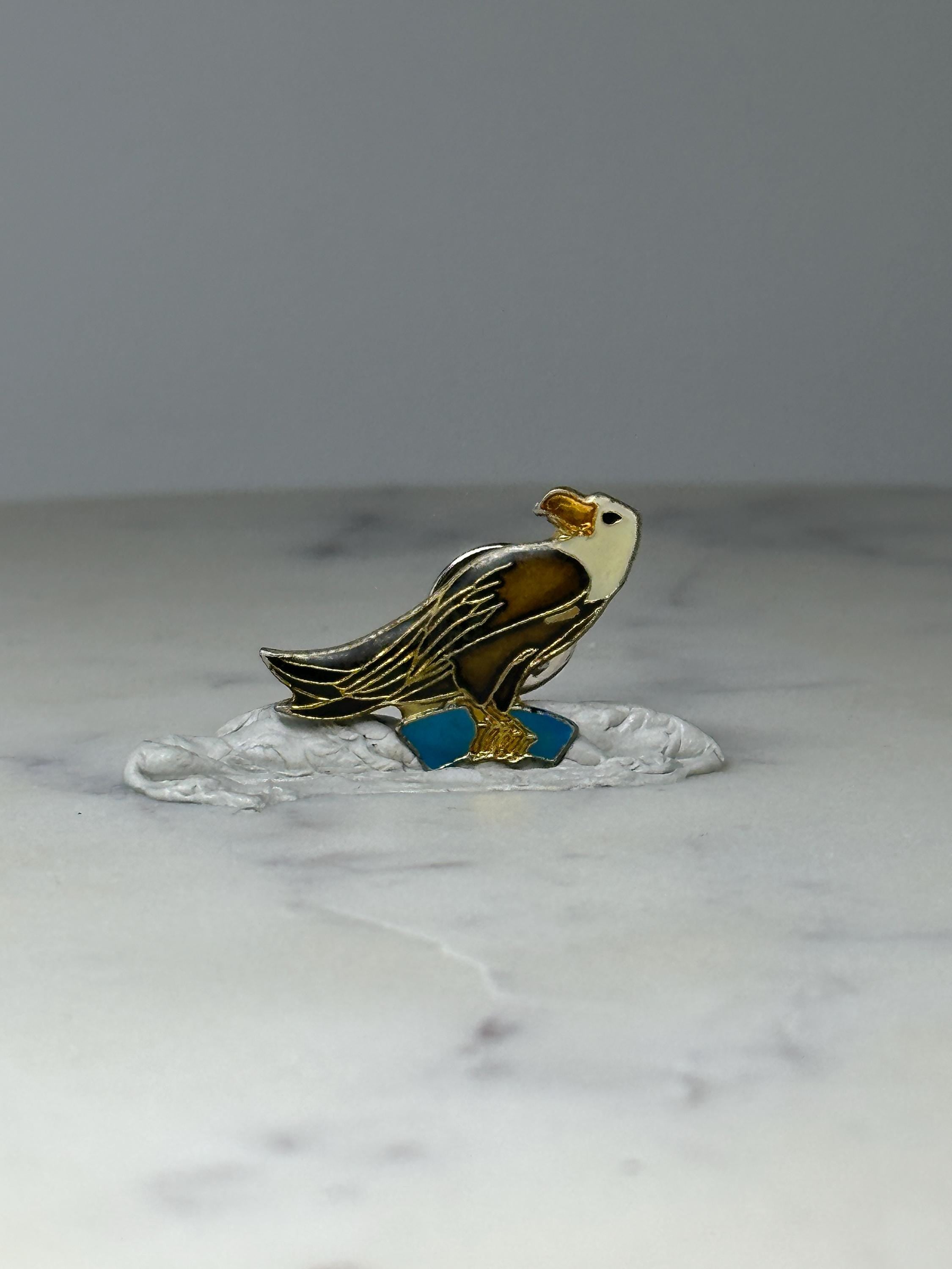 Vintage Bald Eagle Enamel Pin: Gold Tone - Patriotic Bird Accessory