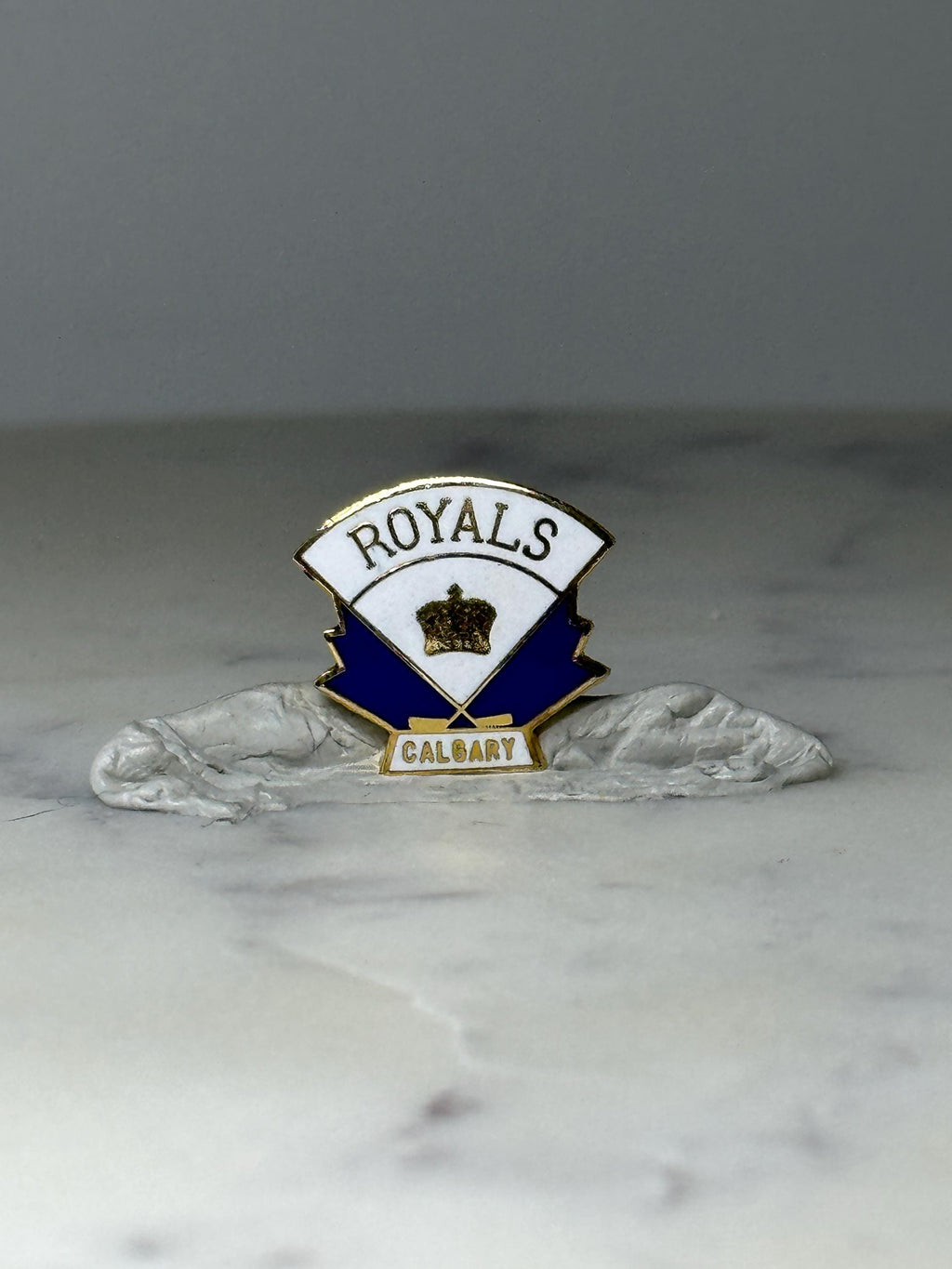 Calgary Royals Enamel Youth Hockey Team Lapel Pin: Blue White Gold - Canada Souvenir Accessory