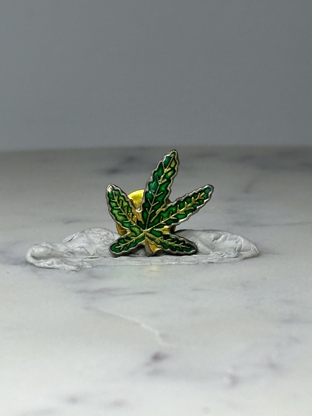 Vintage Marijuana Leaf Lapel Pin: Green Enamel Gold Tone - Retro Accessory
